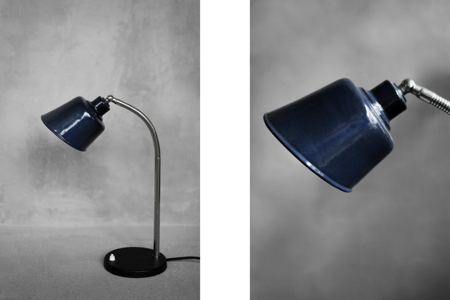 Mid-20th Century Vintage Classic Industrial Metal Polish Desk Lamp with Enamel Blue Shade, 1950s For Sale
