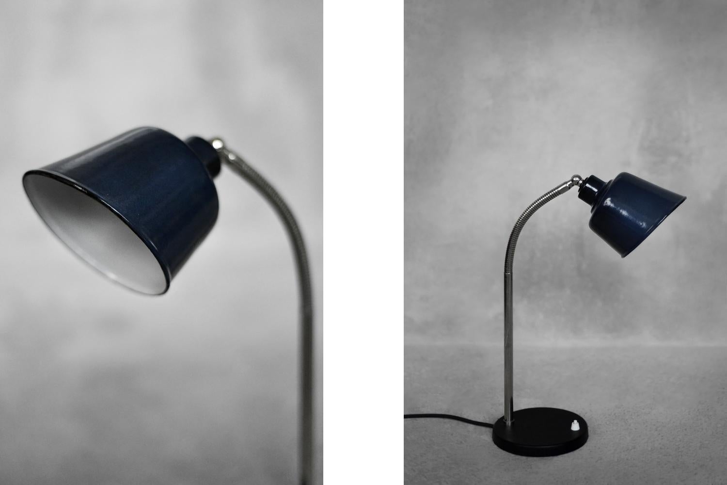 Vintage Classic Industrial Metal Polish Desk Lamp with Enamel Blue Shade, 1950s For Sale 1