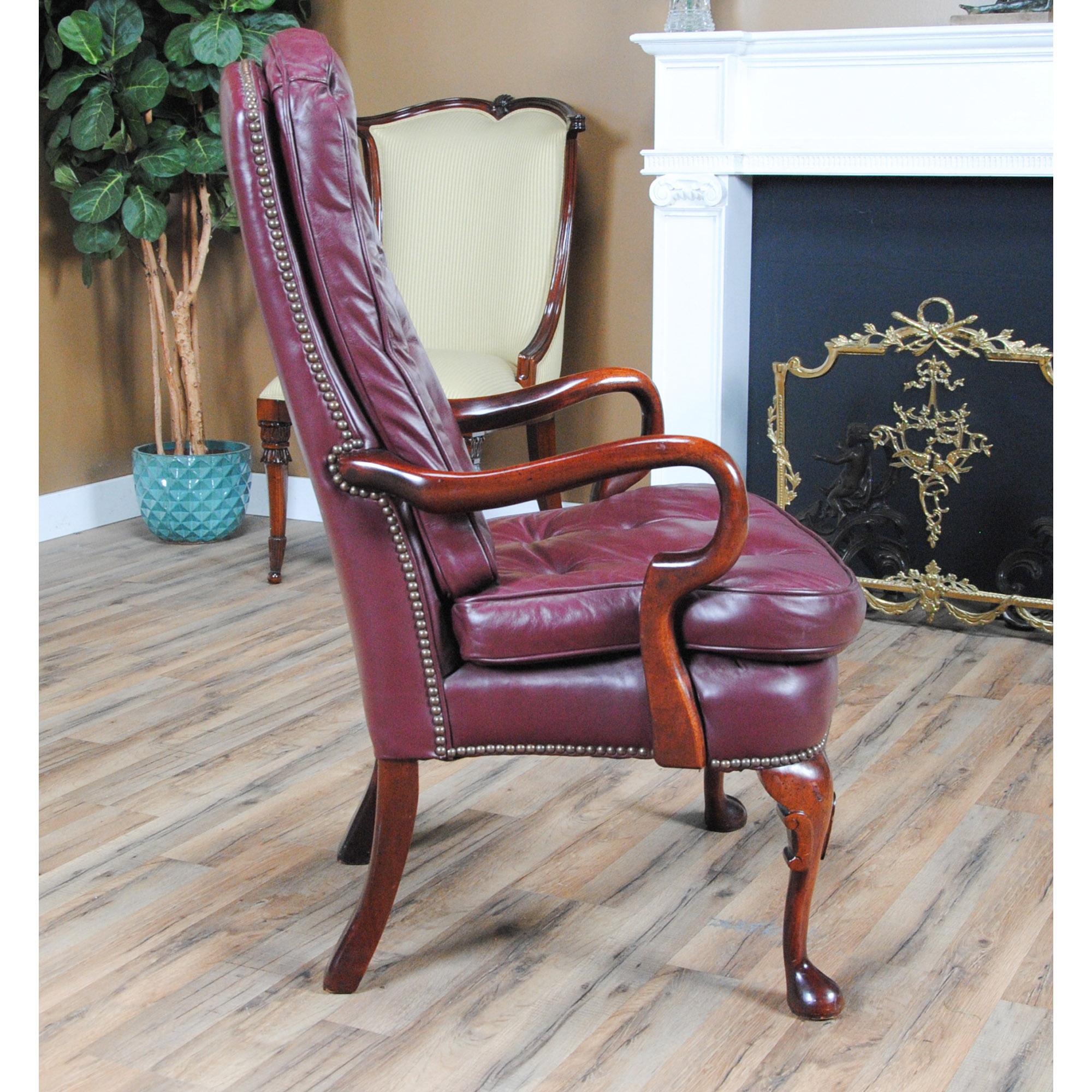 XXIe siècle et contemporain Chaise de bureau classique en cuir vintage en vente