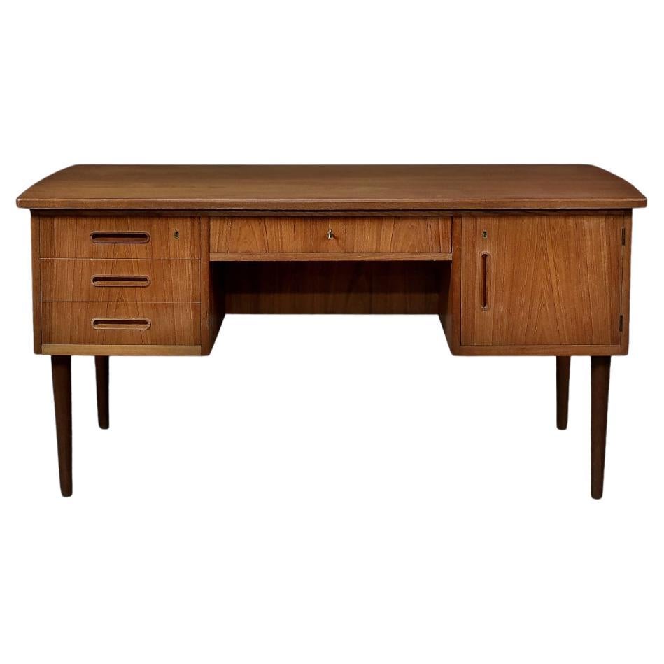 Vintage Classic Midcentury Danish Scandinavian Modern Teak Bilateral Desk For Sale