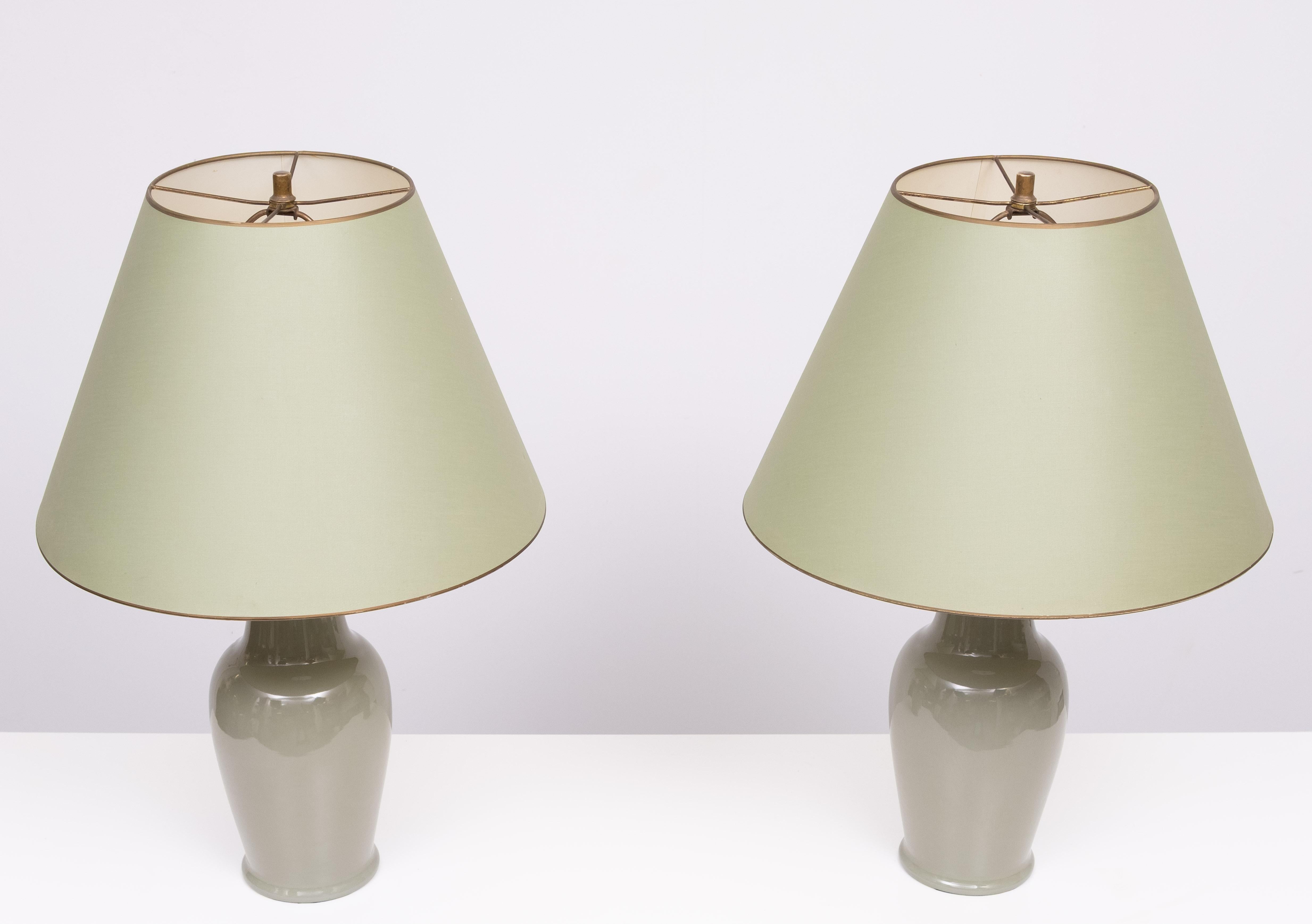 Mid-Century Modern Vintage Classic pastel Green Ceramic table lamps 1970 France For Sale