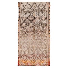 Vintage classic Beni Ouarain Moroccan Berber Carpet curated by Breuckelen Berber