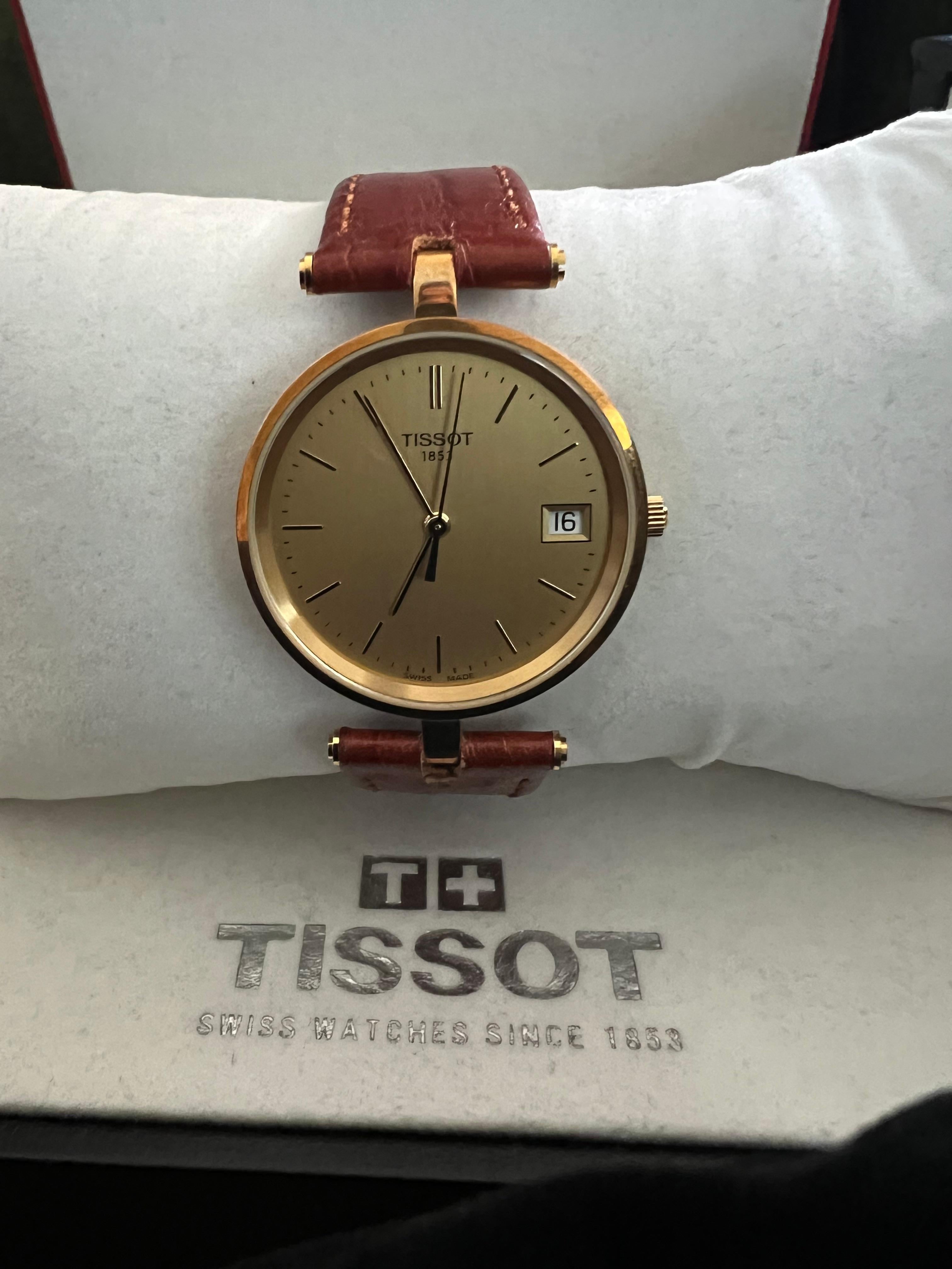 Vintage Classic Tissot GoldRun, 18K Gold Gehäuse & Brown Lather Strap Original Gehäuse im Angebot 1