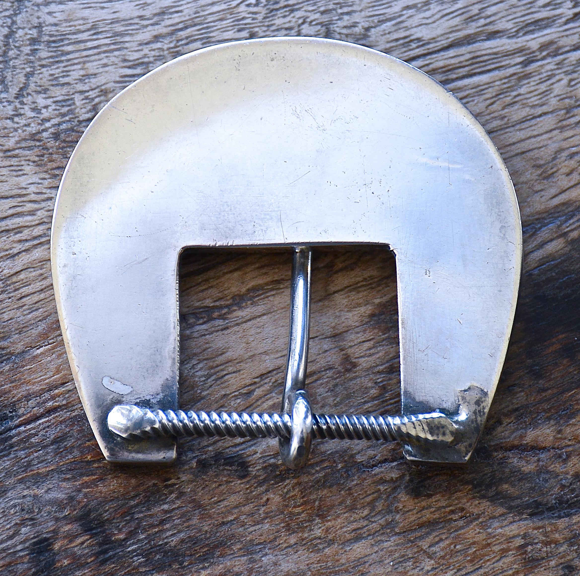 Fatto a mano Vintage By Classic Zuni Inlaid Ranger Buckle Set in vendita