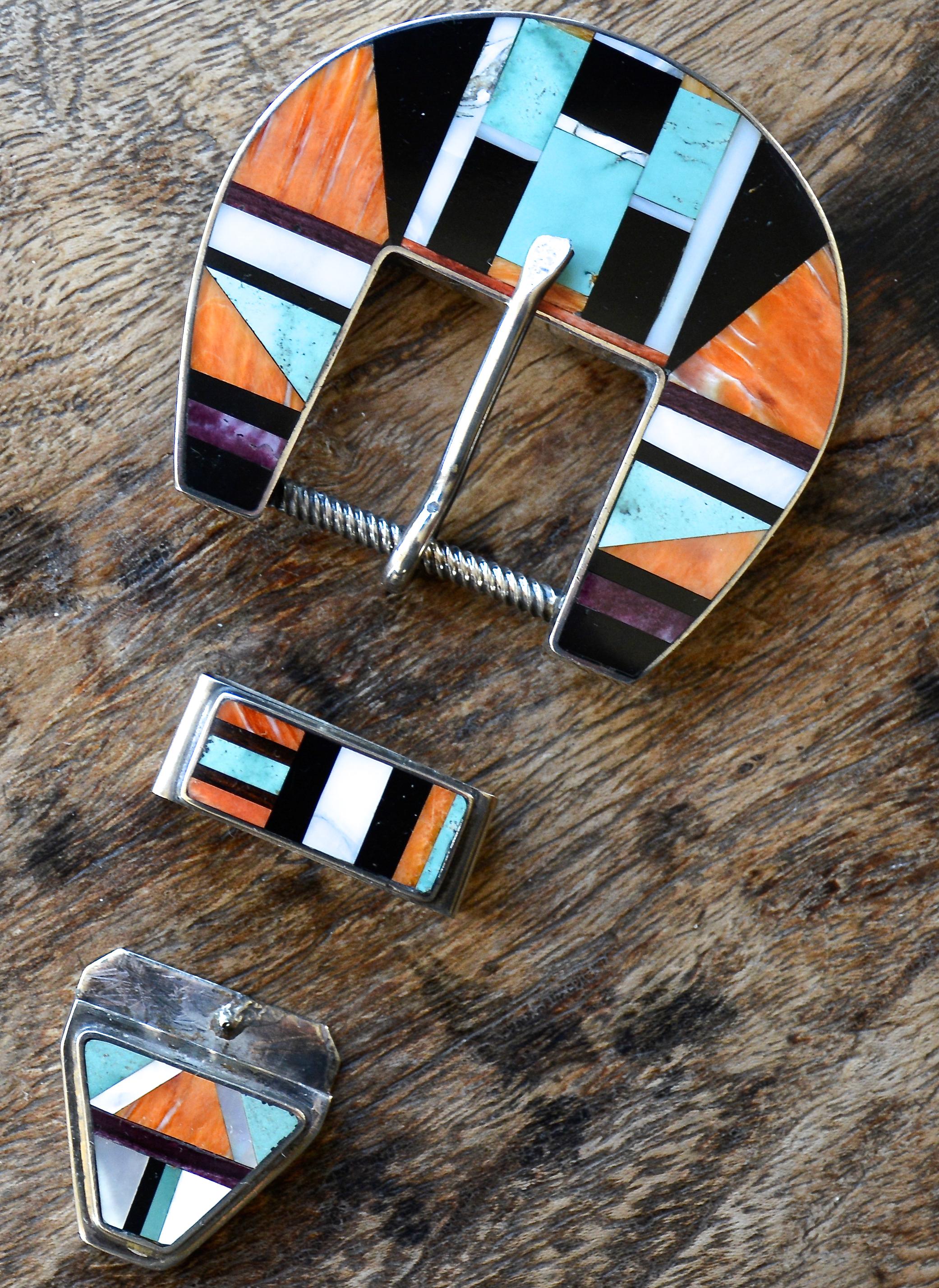 Vintage By Classic Zuni Inlaid Ranger Buckle Set In condizioni buone in vendita a Los Angeles, CA
