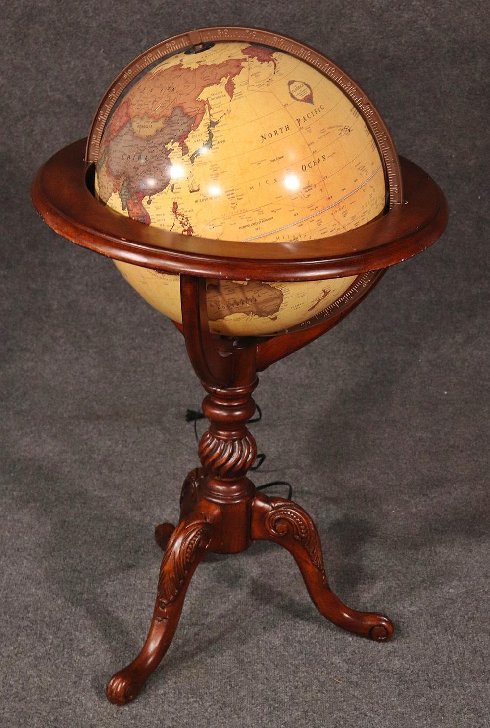 20th Century Vintage Classica Lighted French Style World Globe