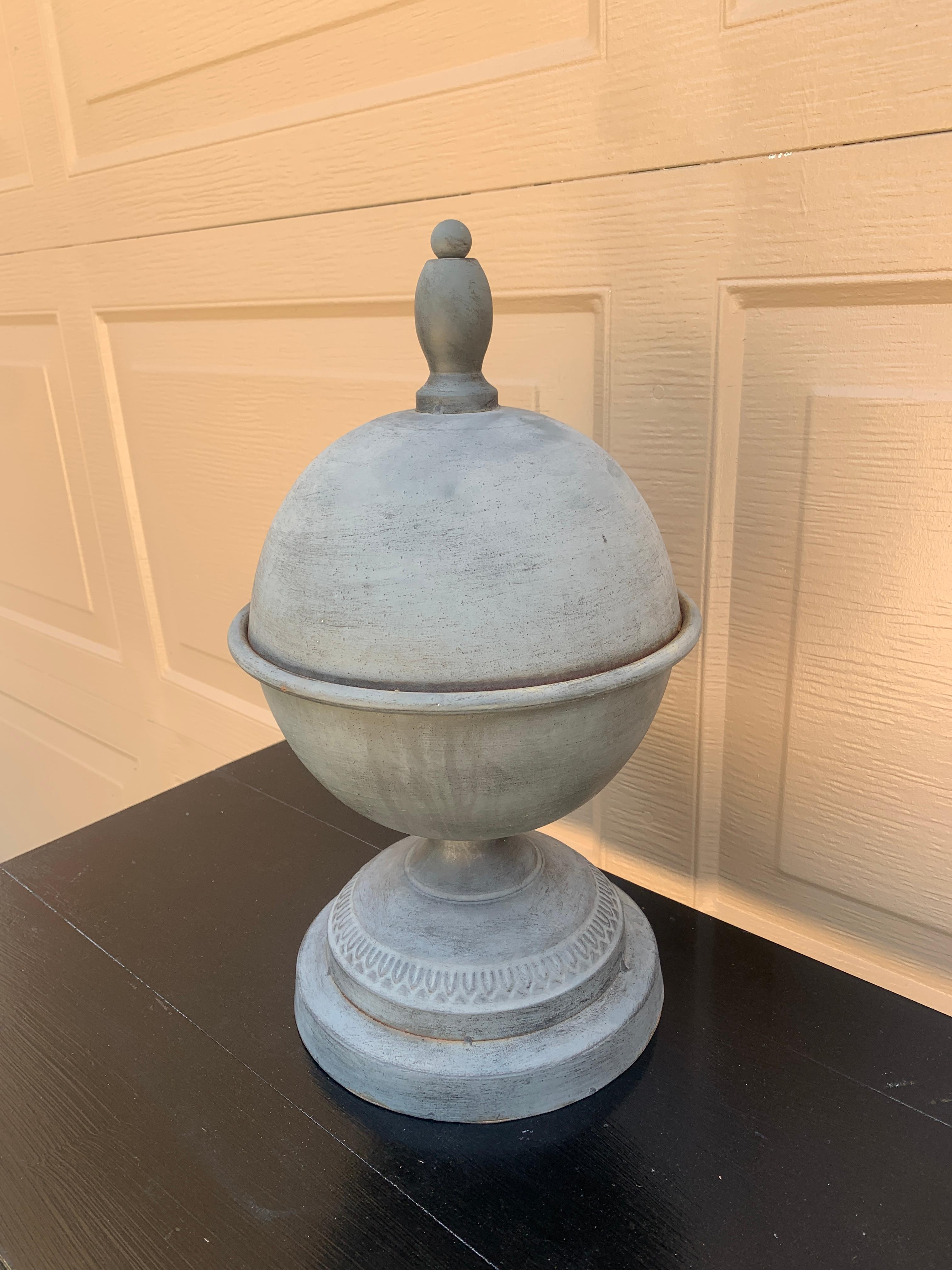 Neoclassical Vintage Classical Metal Orb Garden Finial For Sale