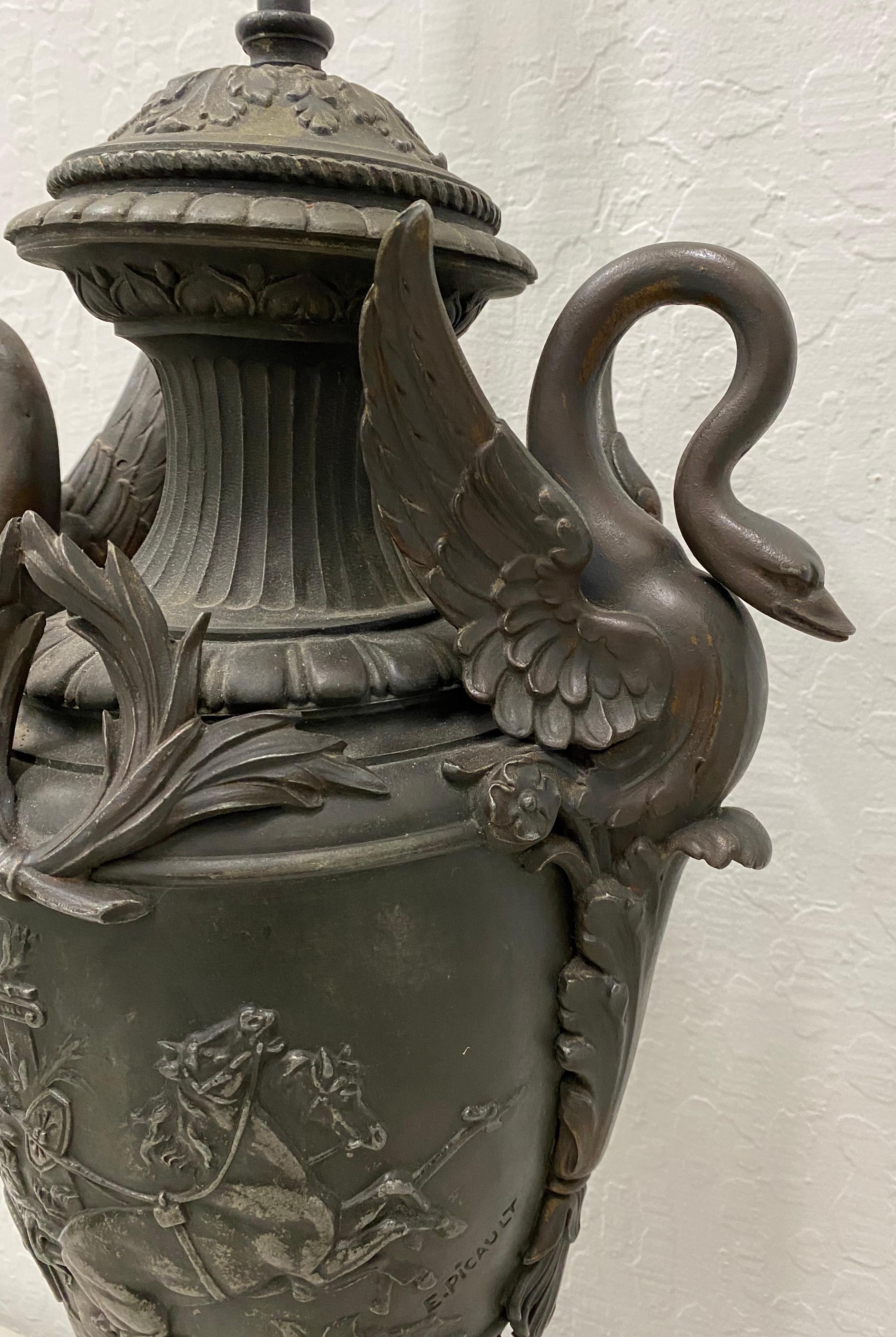 American Vintage Classical Urn Cast Metal Table Lamp, circa 1940s For Sale
