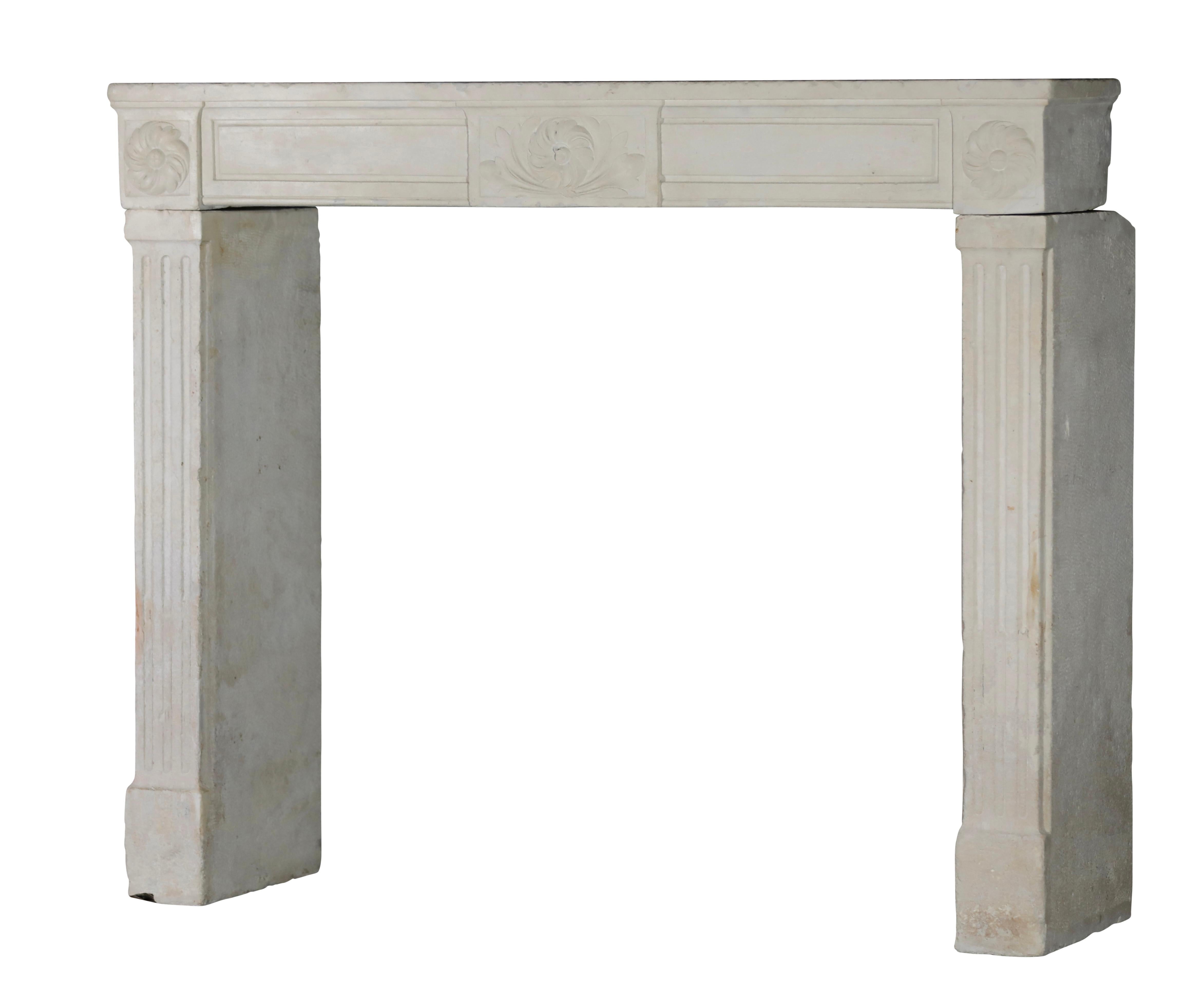 Vintage Classy White Fireplace Surround in Limestone For Sale 5