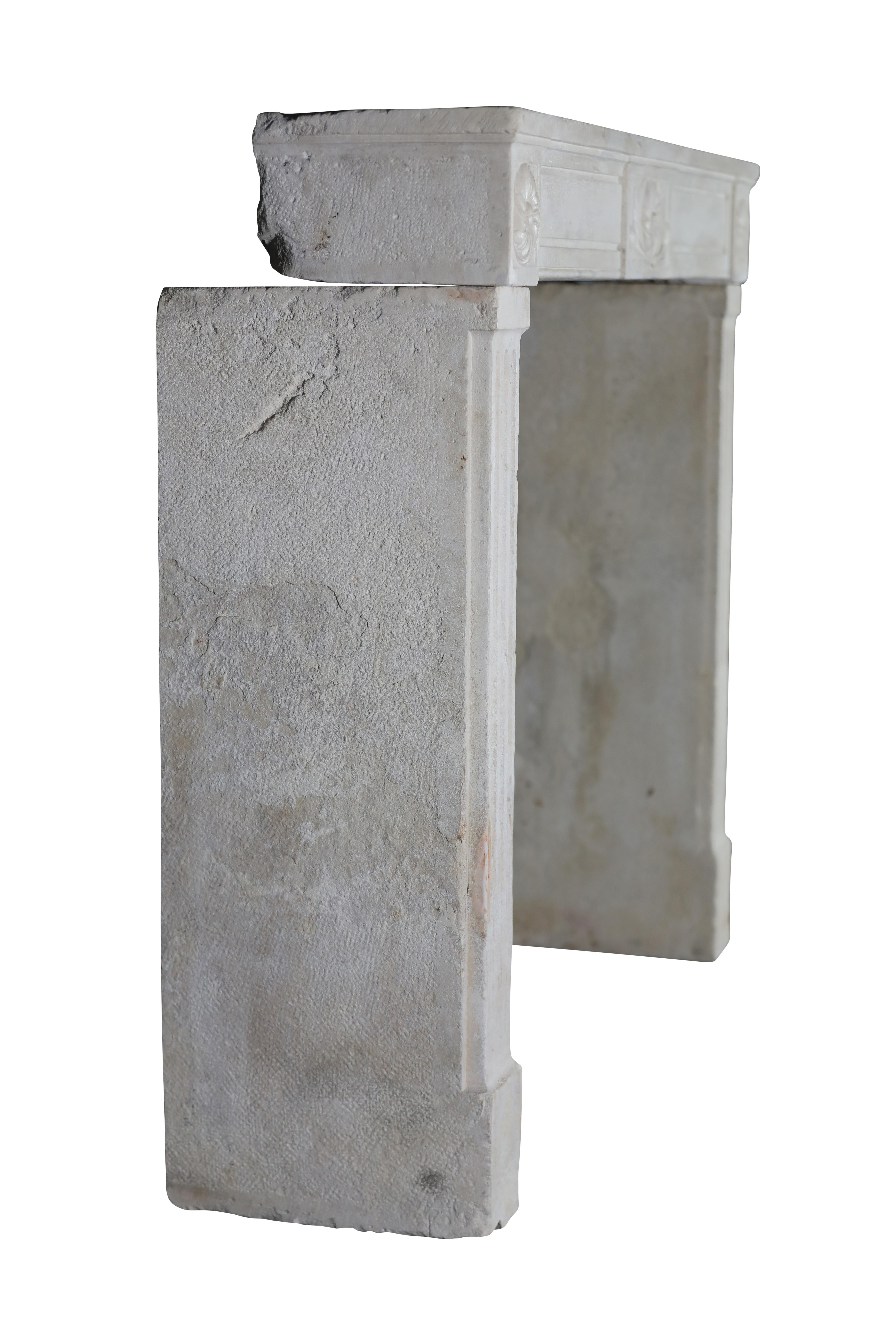 Vintage Classy White Fireplace Surround in Limestone For Sale 7