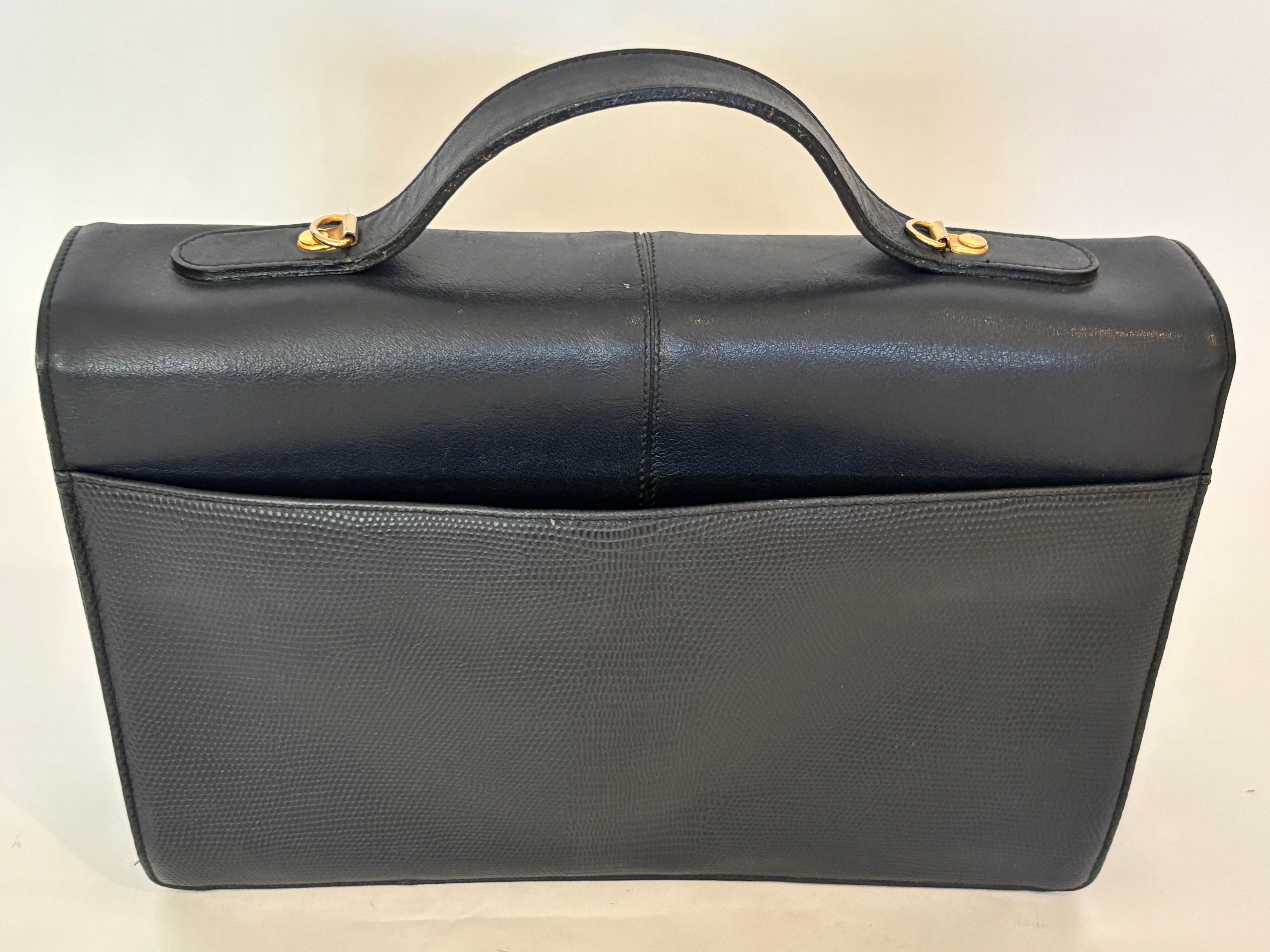 Vintage Claude Gerard Paris Made in France Schwarz Leder Crossbody Geldbörse im Angebot 7