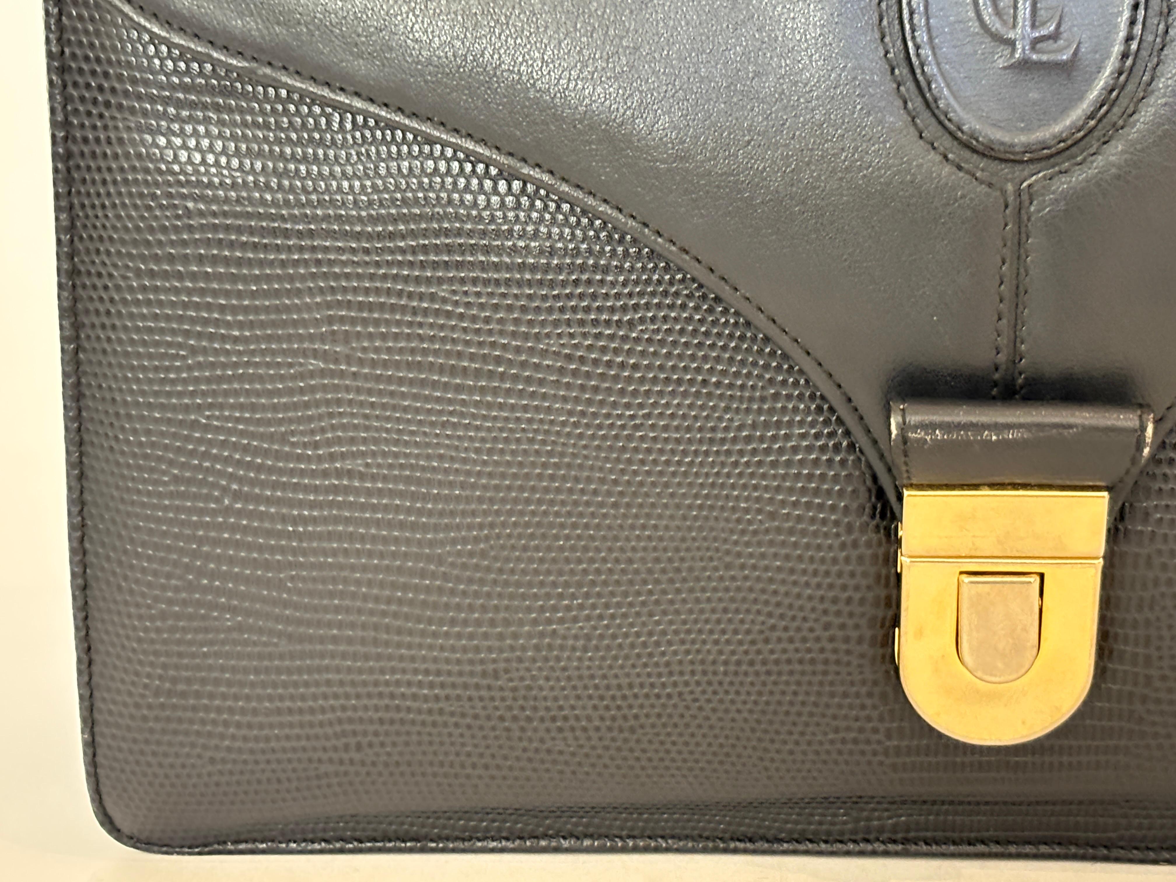 Vintage Claude Gerard Paris Made in France Schwarz Leder Crossbody Geldbörse im Angebot 2