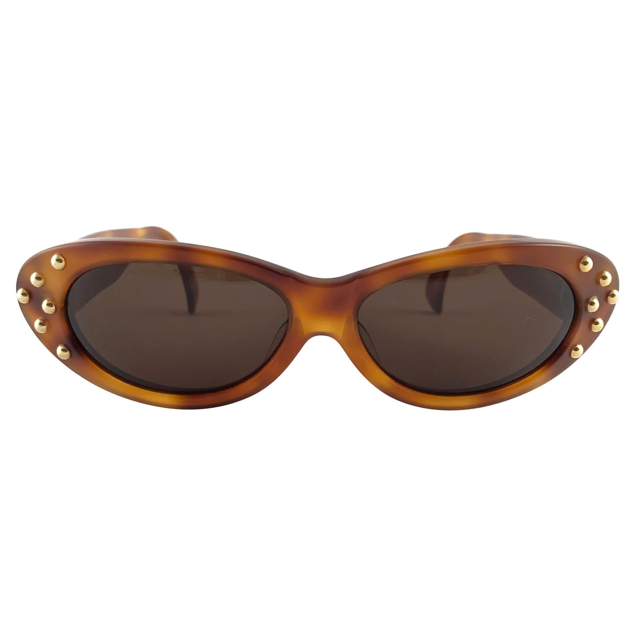 Vintage Claude Montana 580 053 Tortoise & Gold Accents Sunglasses 1989 For Sale