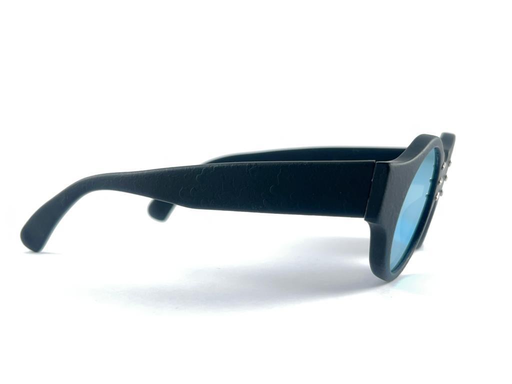 Vintage Claude Montana Round Tortoise & Silver Accents Sunglasses 1989 For Sale 1