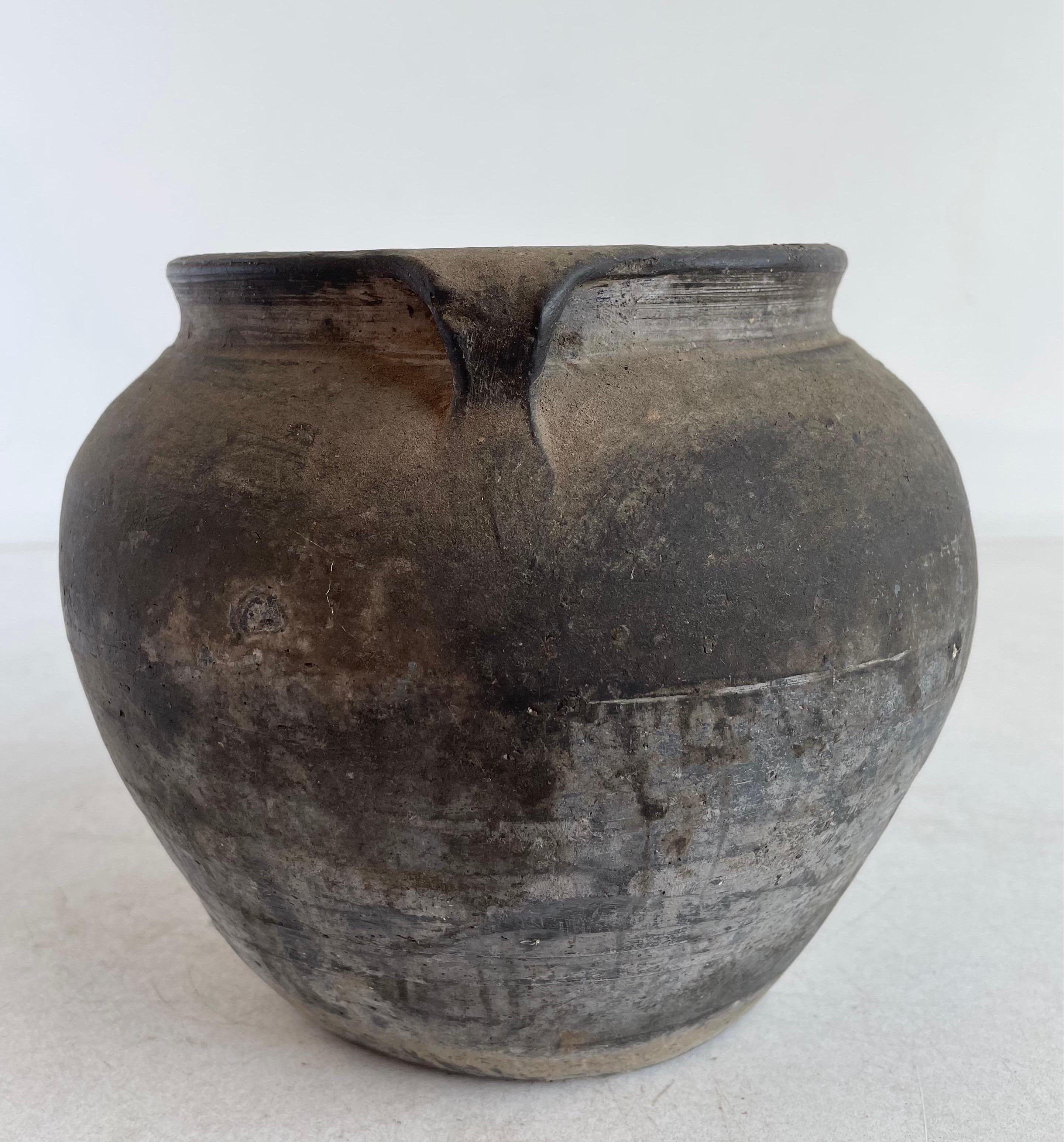 Vintage Clay Pot Medium Size For Sale at 1stDibs vintage clay pots