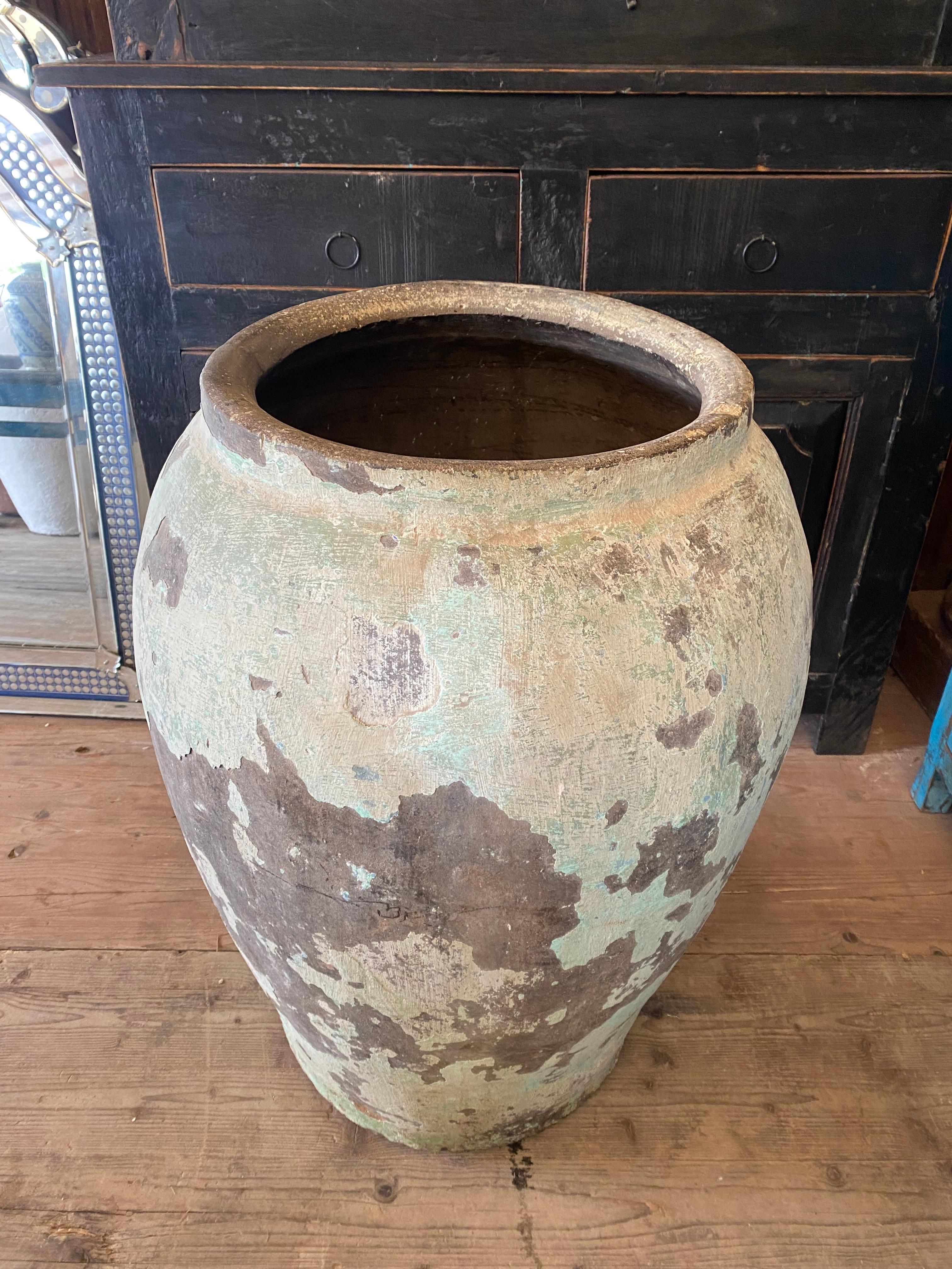 Hand-Crafted Vintage clay pot with original patina  For Sale