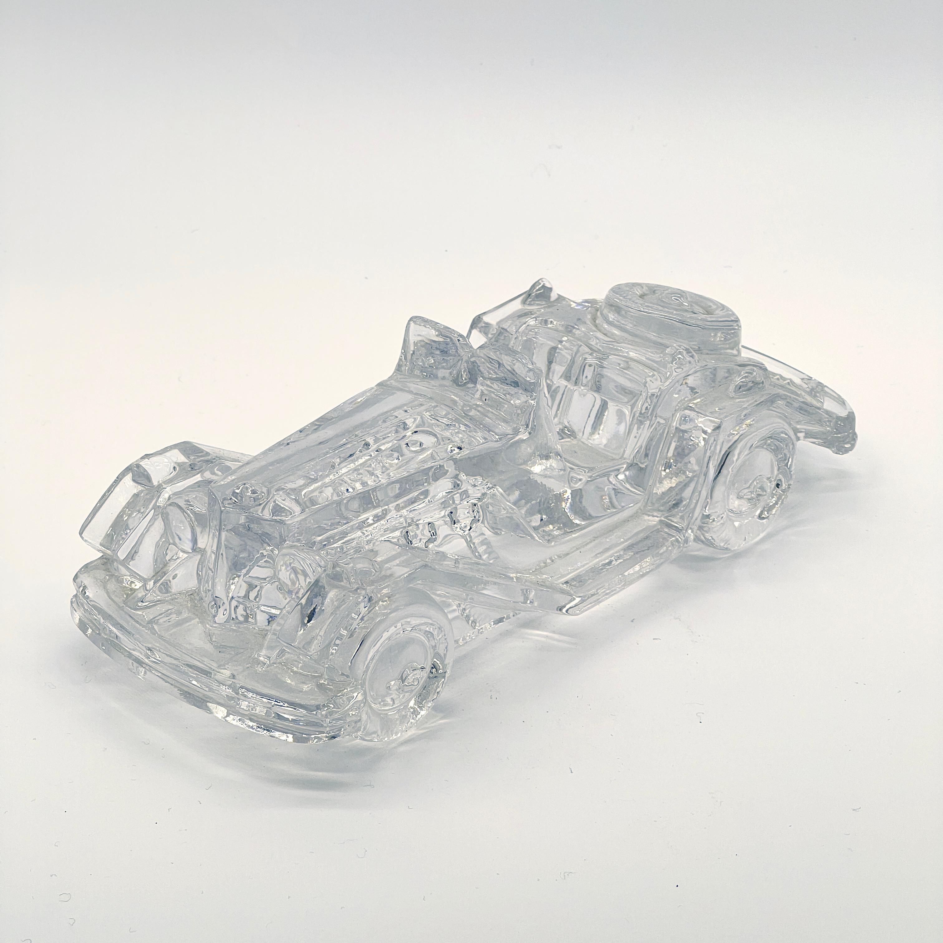 Vintage Clear Crystal Mg Roadster Decorative Model Car / Paperweight In Good Condition For Sale In Milan, IT
