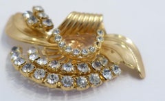 Vintage Clear Crystals Brooch