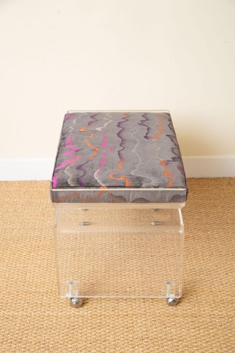 Upholstery Lucite Vanity Bench on Wheels with Upholstered Gray, Magenta Cushion Vintage