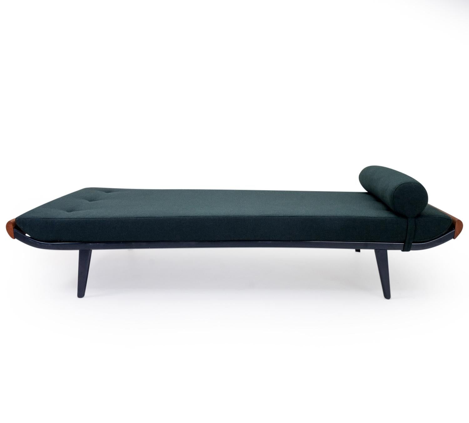 Vintage Cleopatra Daybed by Dick Cordemijer for Auping In Good Condition For Sale In Bern, CH