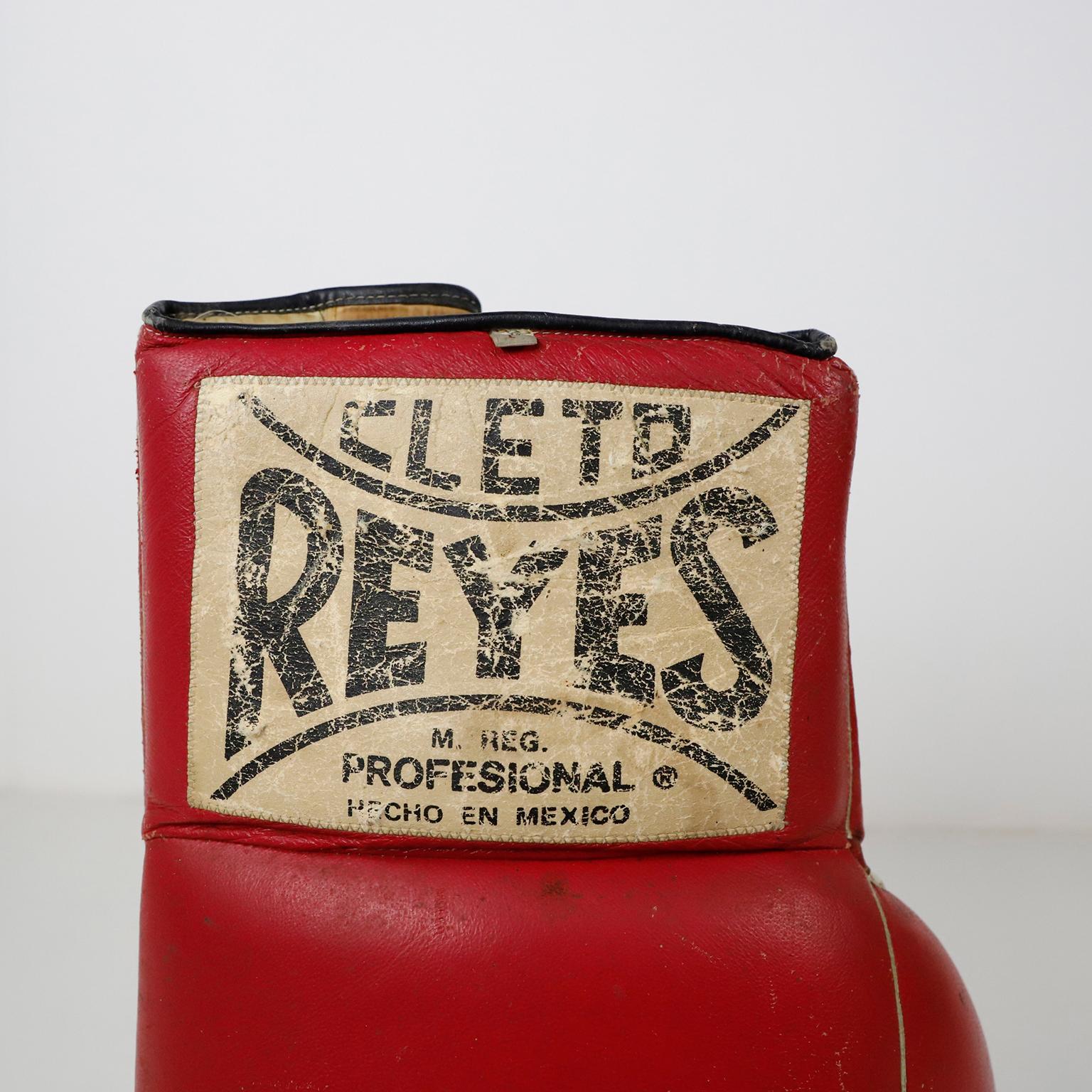 vintage cleto reyes boxing gloves