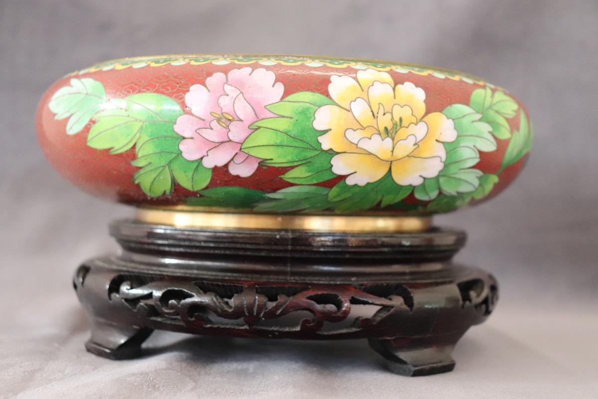 Enameled Vintage Cloisonne Bowl on Wooden Stand For Sale