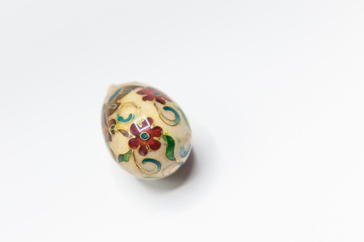 Victorian Vintage Cloisonné Butterfly Egg Pendant in 14 Karat Gold Bail