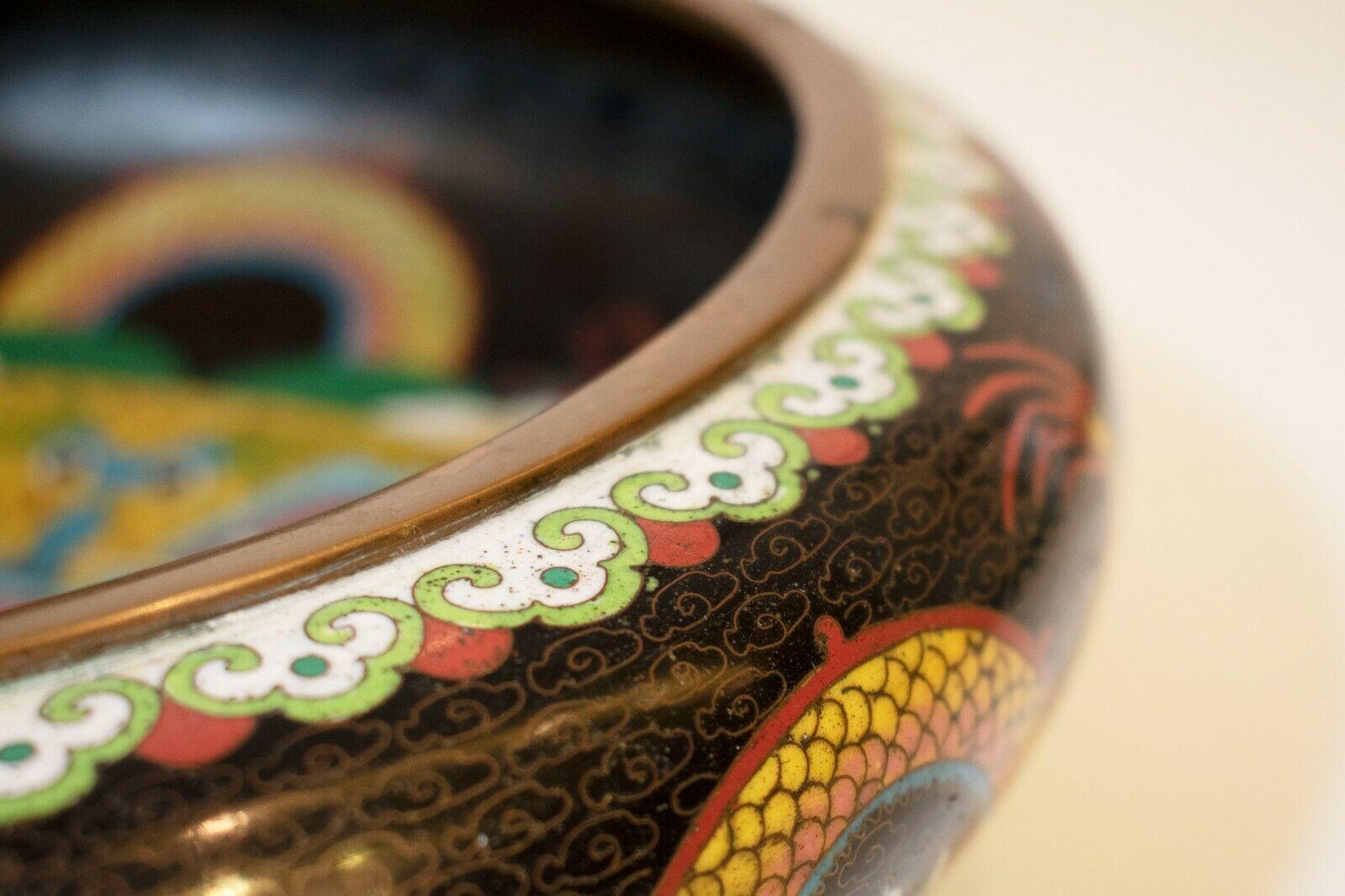 Vintage Cloisonné Chinese Dragon Enamel Bowl In Fair Condition For Sale In London, GB