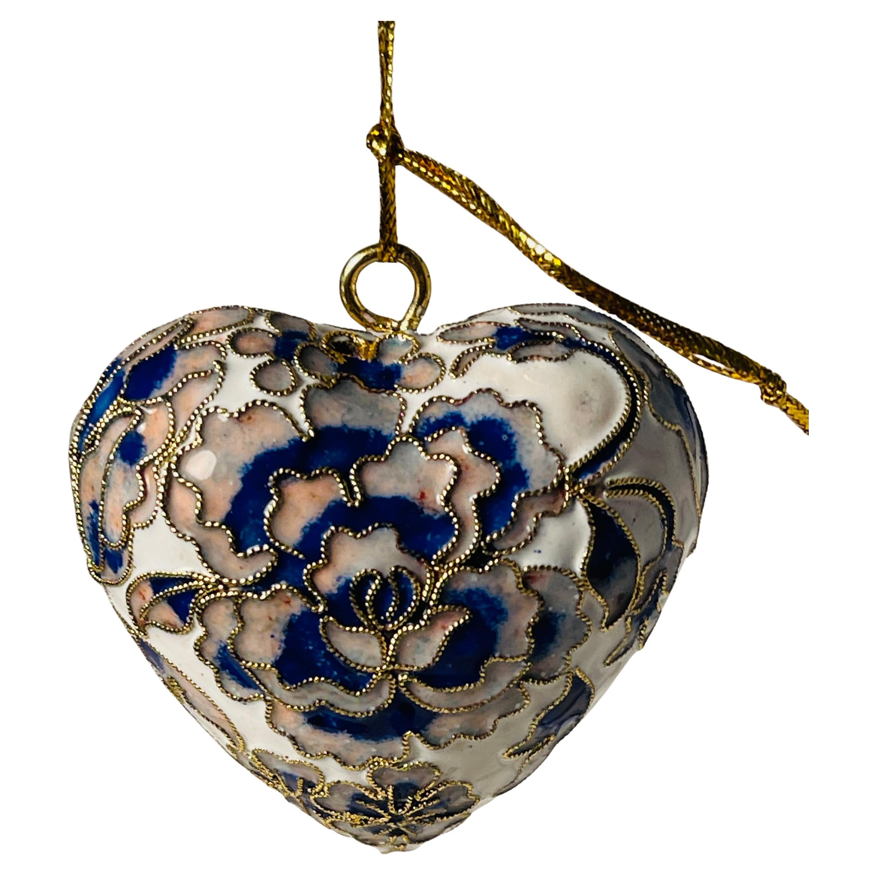 Adorno vintage de Cloisonné esmaltado Corazón de San Valentín