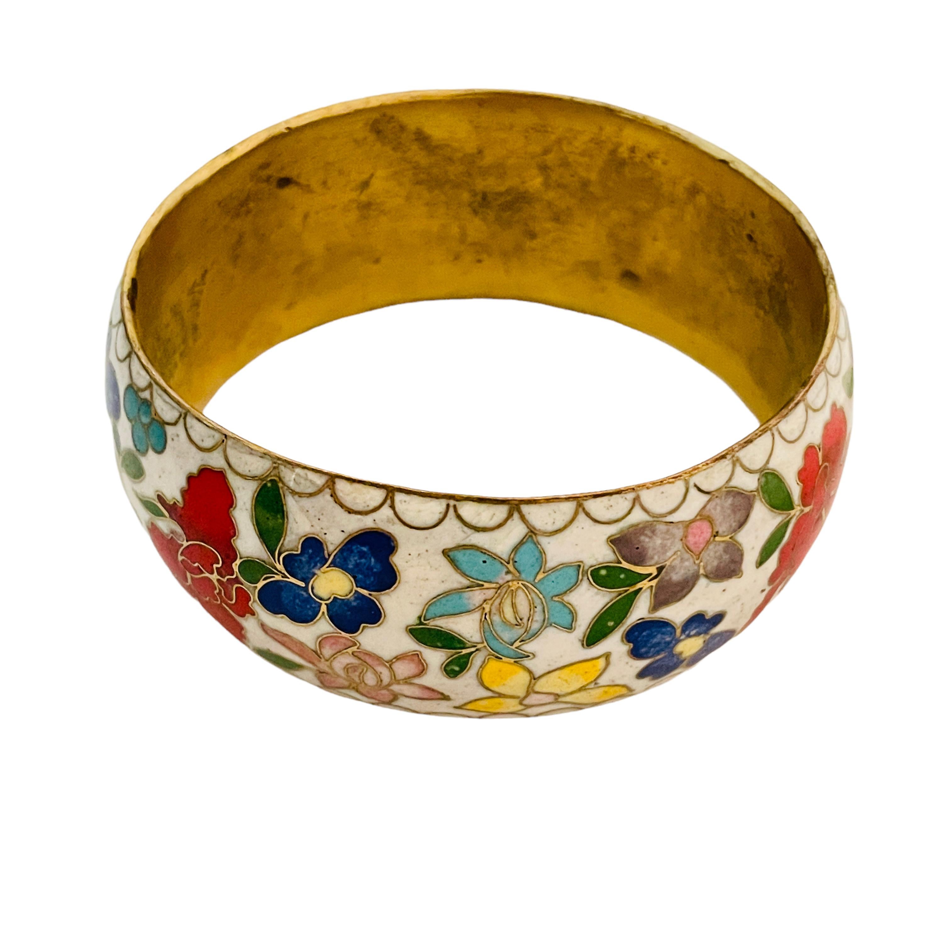 Braccialetto largo cloisonné d'epoca con smalto colorato in vendita 1