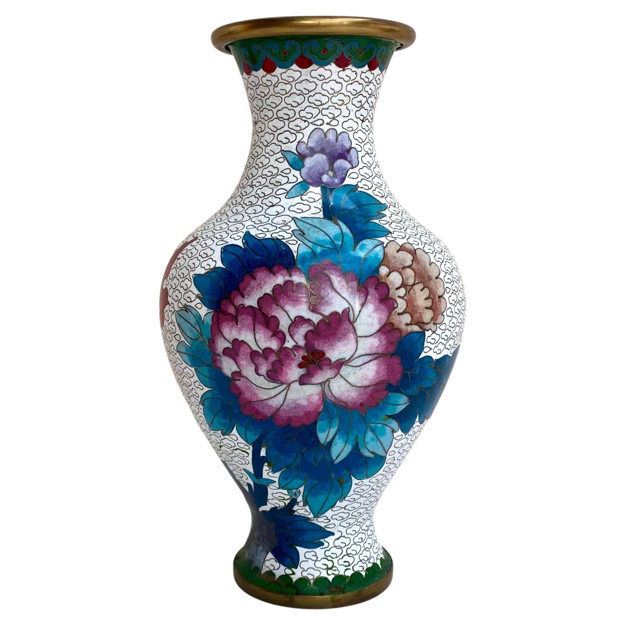 Vase cloisonné vintage avec motif floral, Chine, années 1970 en vente