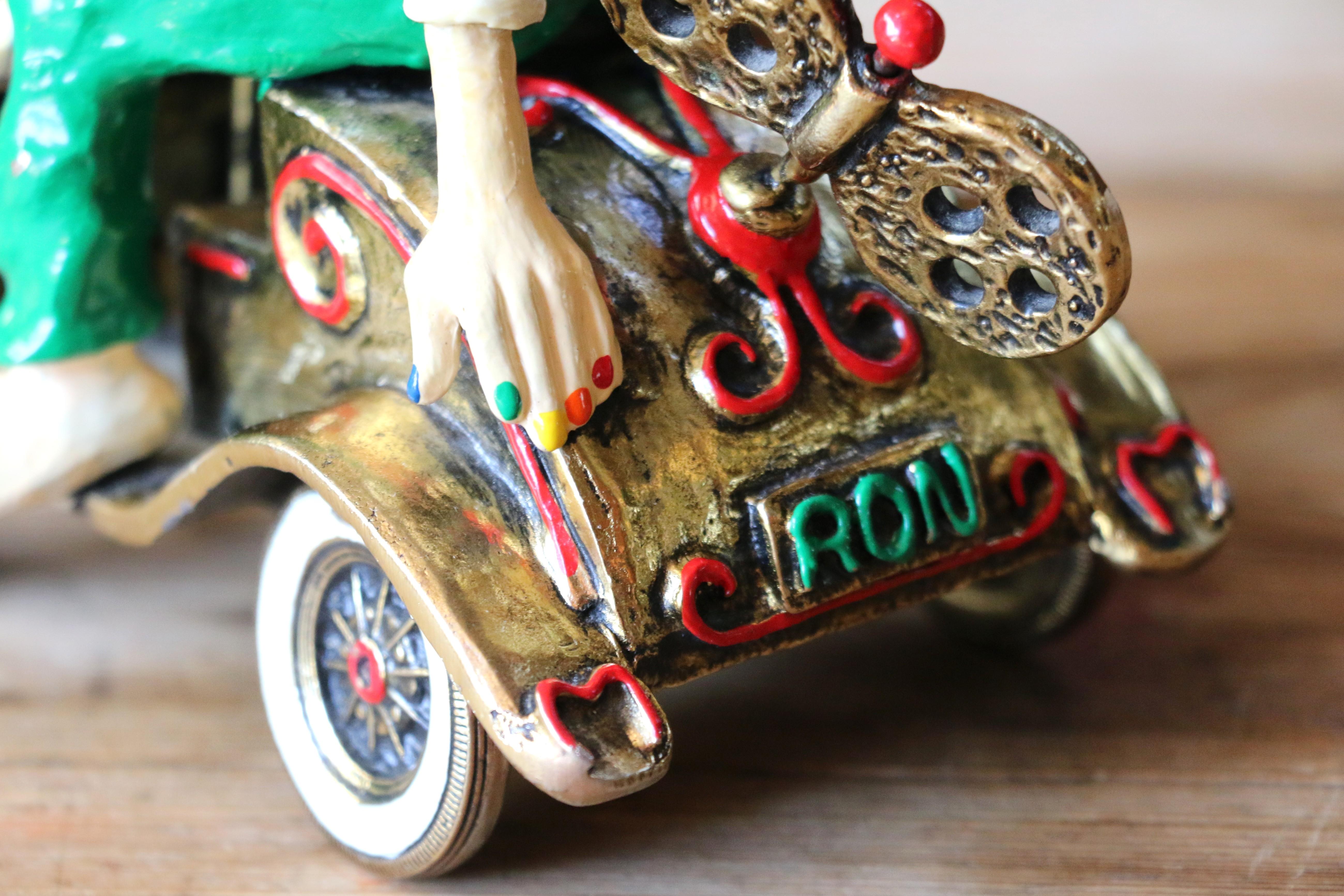 Clown d'epoca con auto a vento, scultura di Ron Lee, anni '80 in vendita 8