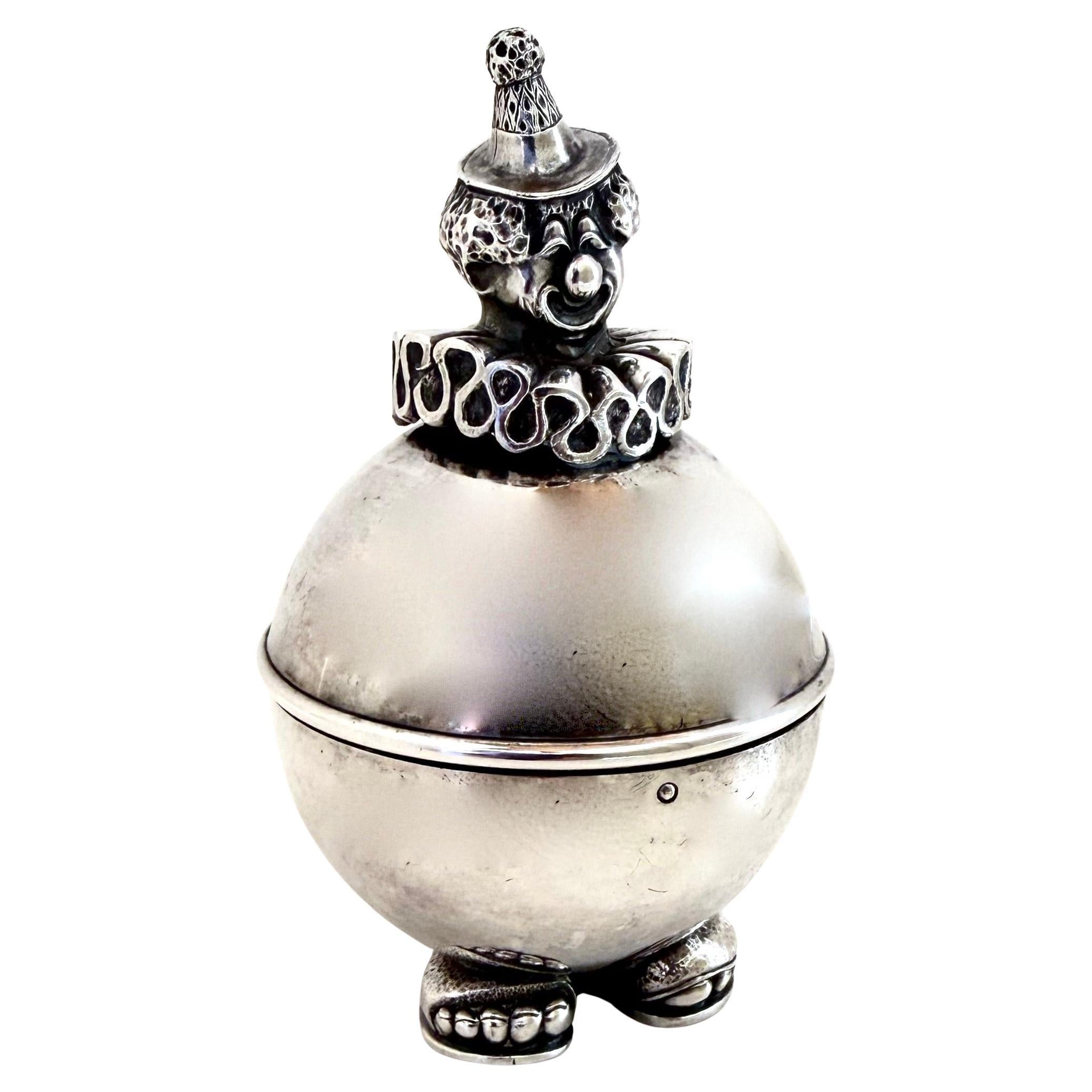 Banca d'epoca "Clown" placcata in argento. Lunt Silver Co. Massachusetts Ca. 1965 in vendita