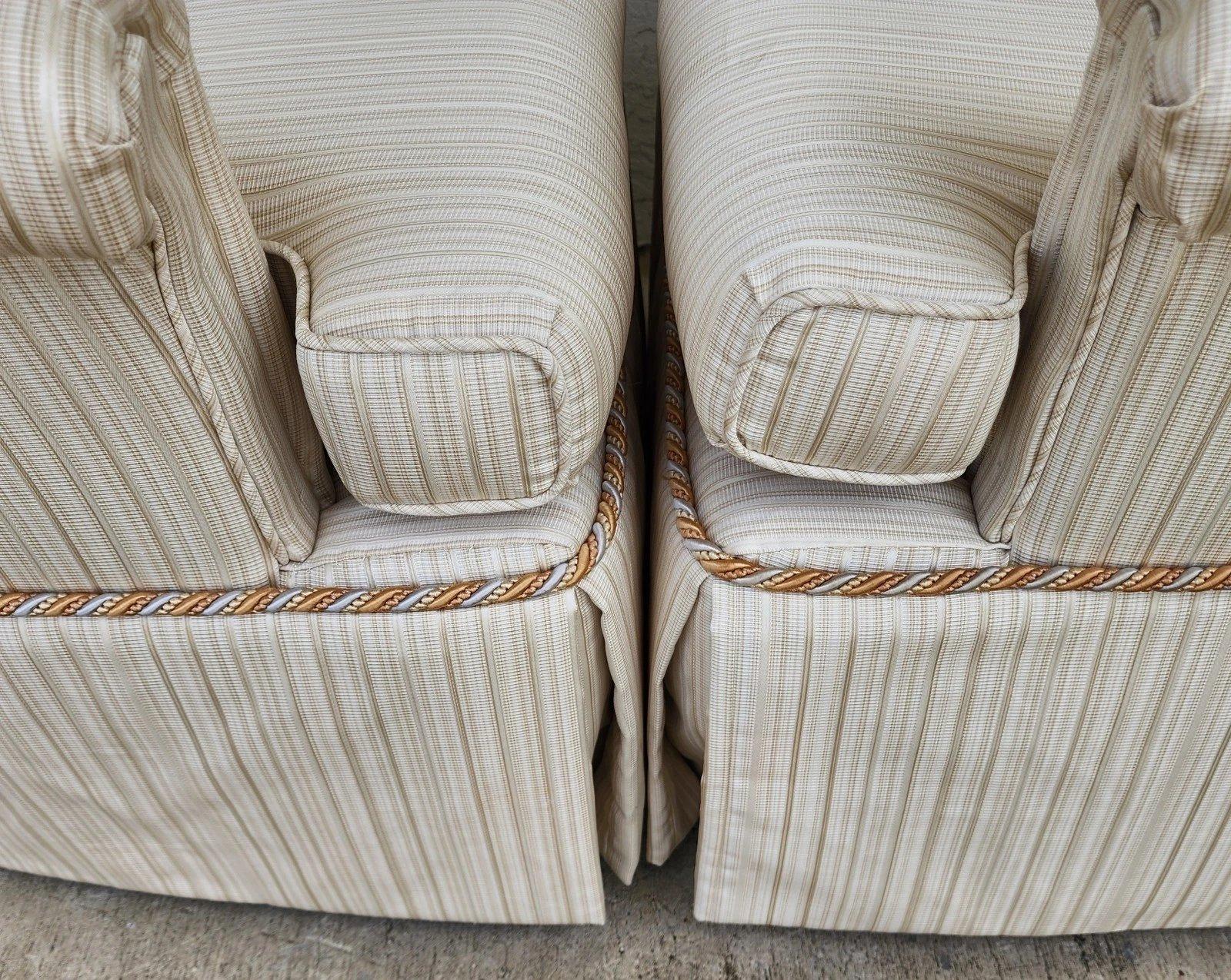 Vintage Club Chairs Swivel Rockers Set of 2 en vente 1