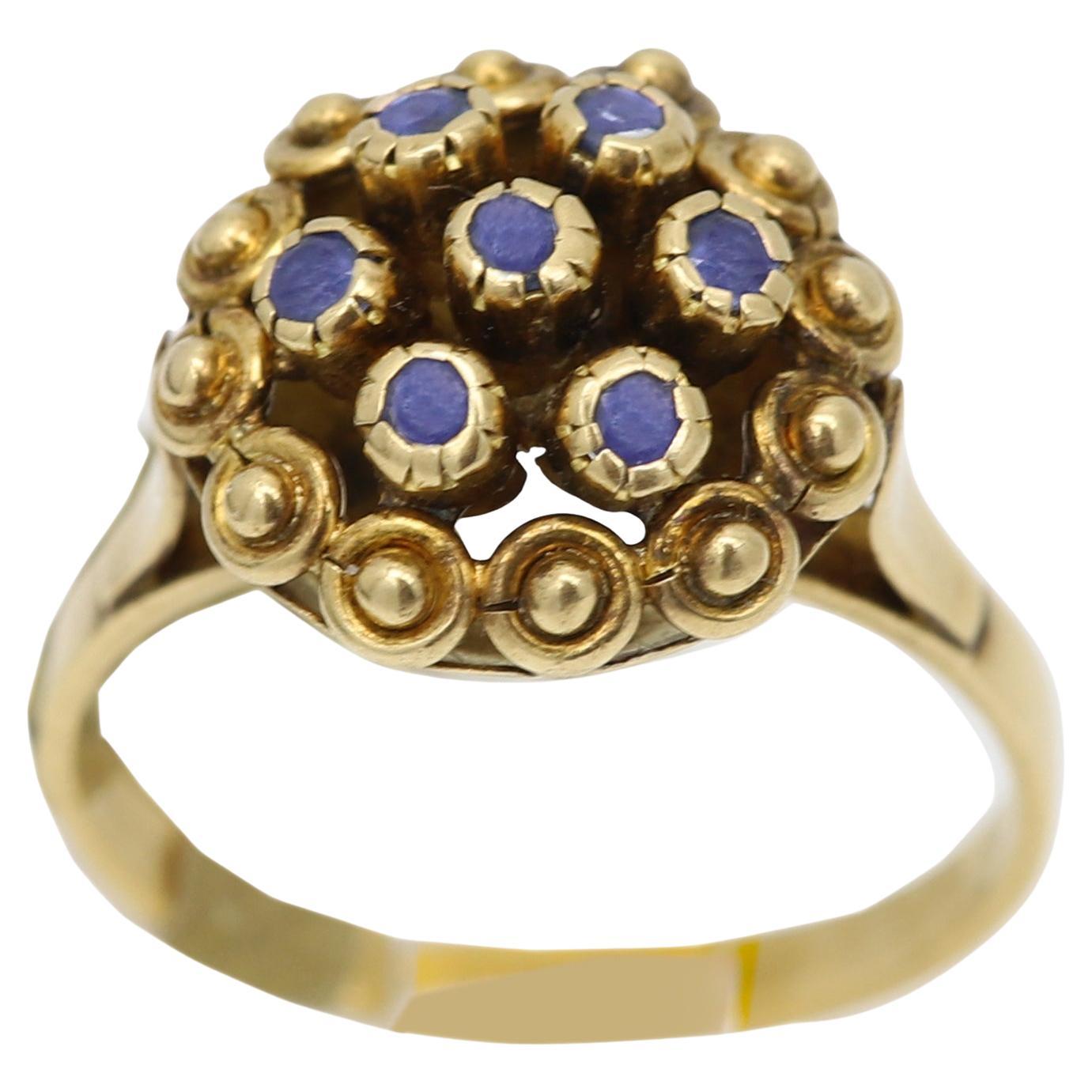 Vintage Cluster Sapphire Ring 18 Karat Yellow Gold Flower Design Dome Style