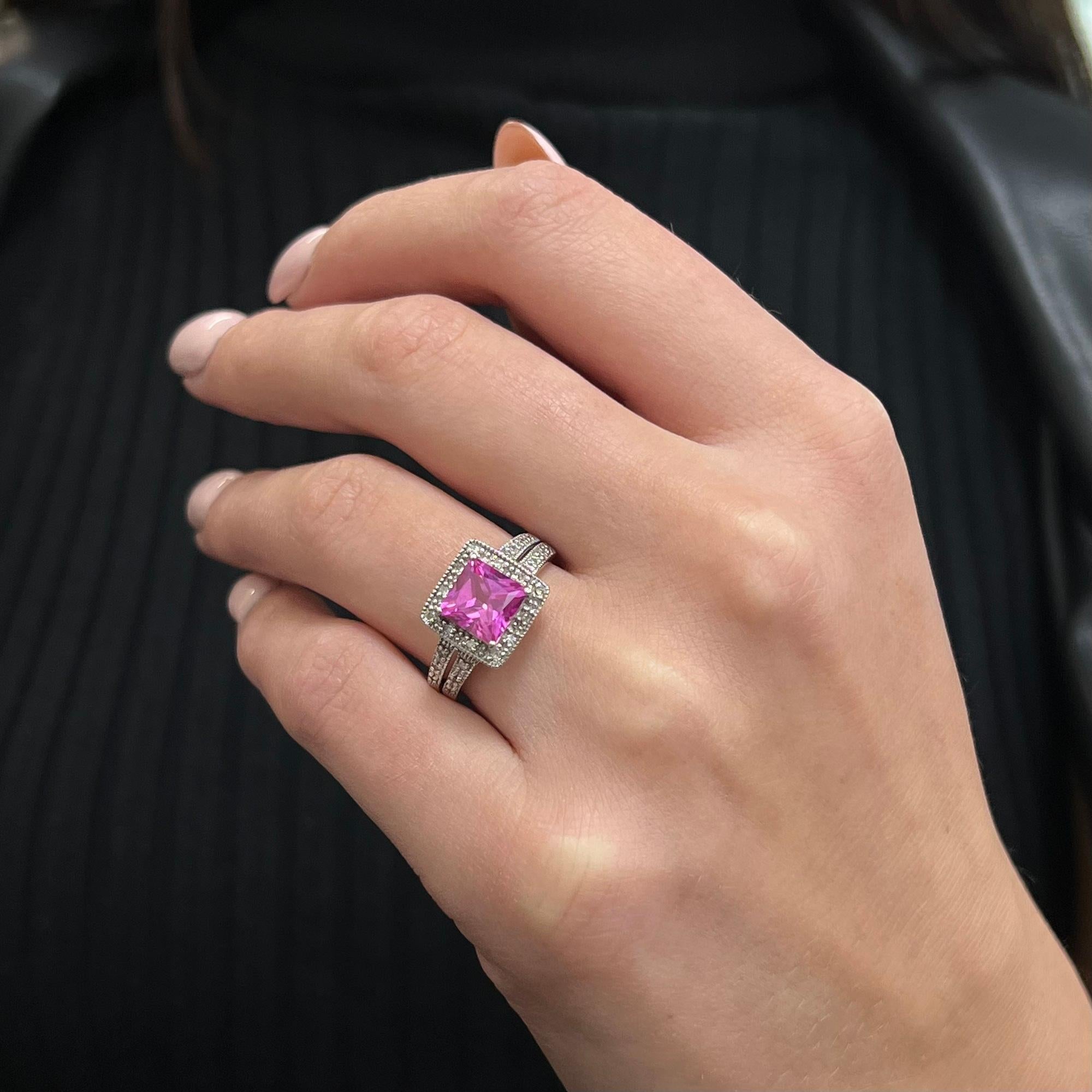 De las mujeres Vintage Clyde Duneier CID Anillo de oro blanco de 10 quilates con piedras preciosas rosas y diamantes para mujer en venta