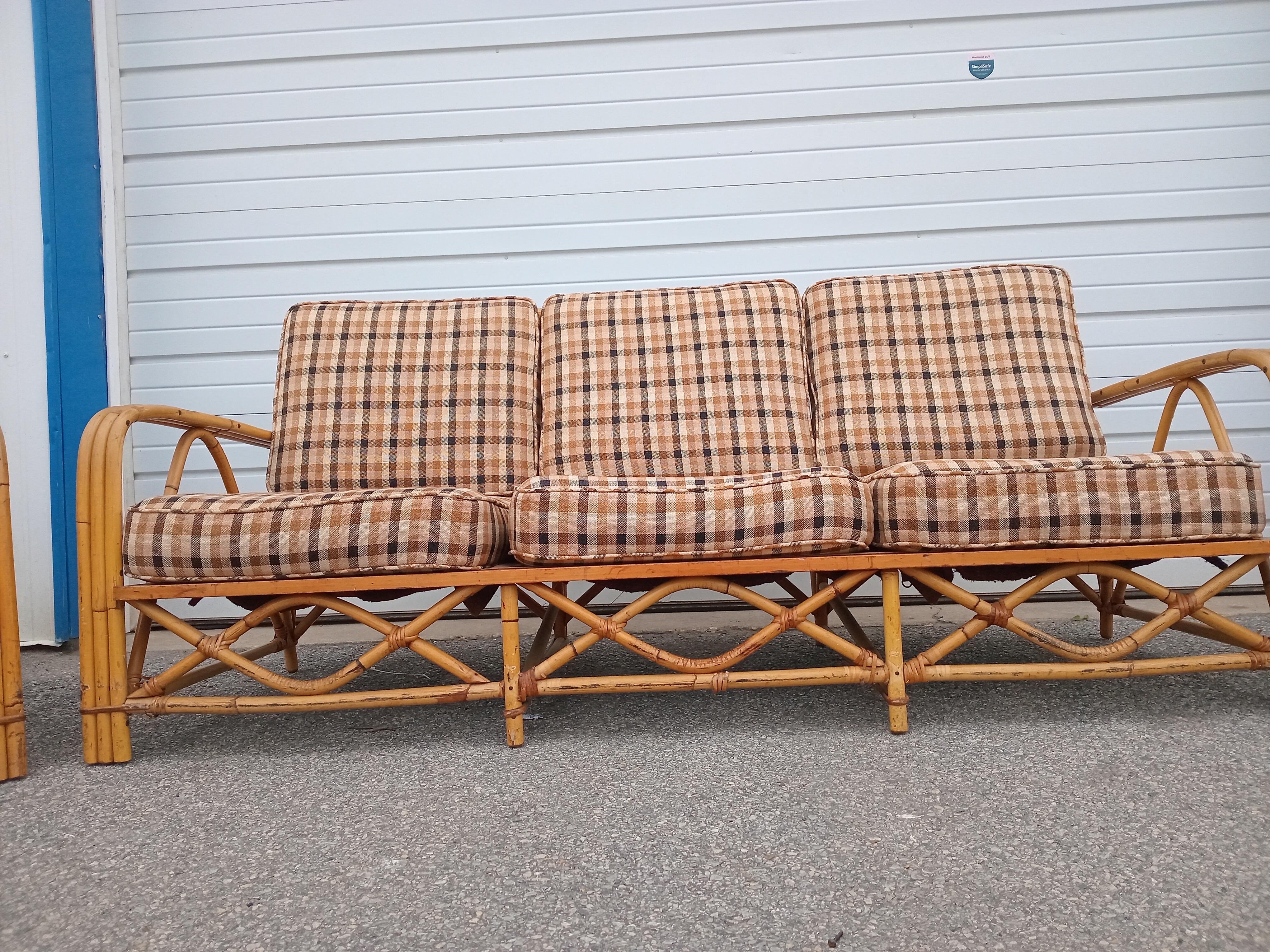 Conjunto de sofá de ratán Vintage Coastal de 4 piezas by Ficks Reed en Bueno Estado en Wilmington, DE