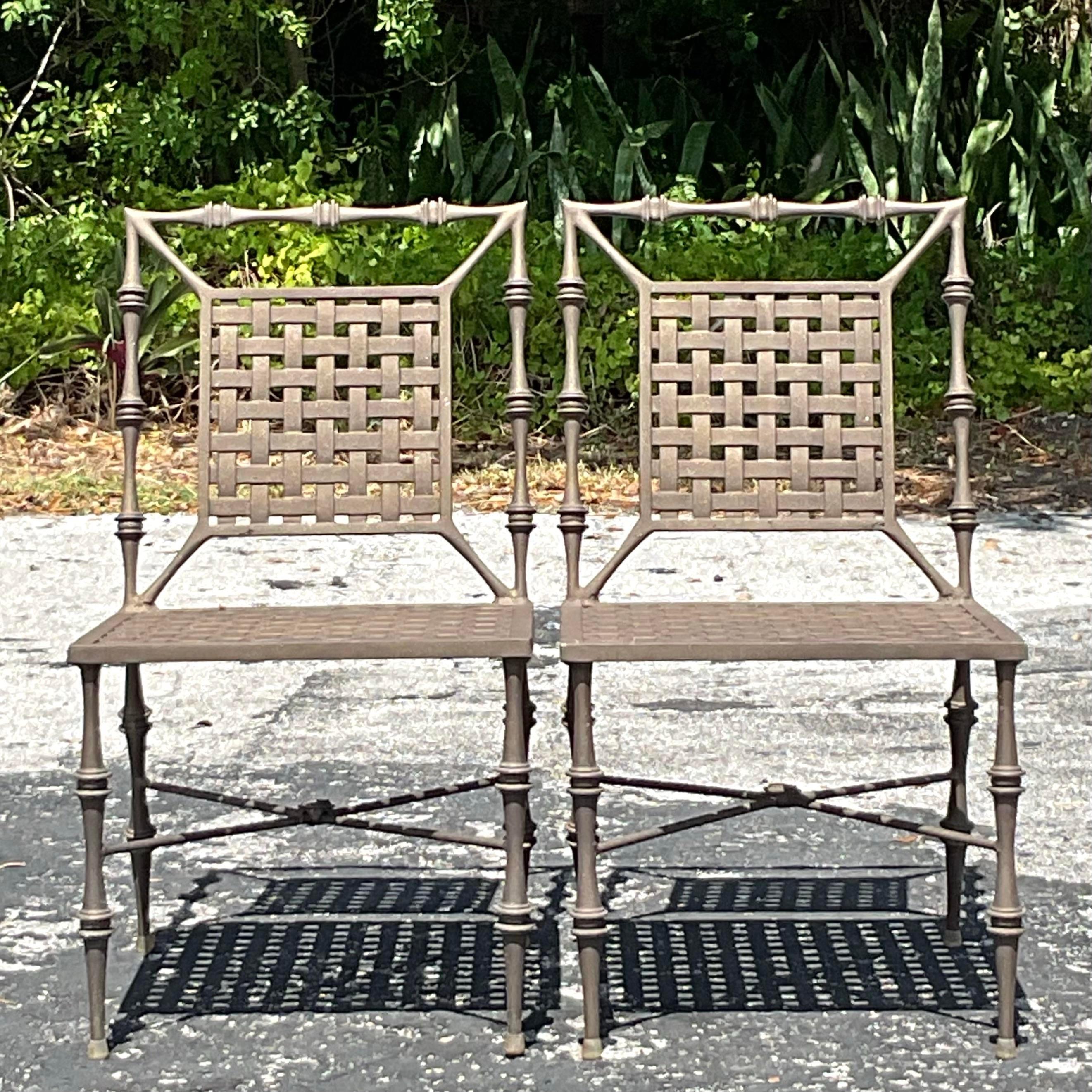 Set da pranzo per esterni in alluminio finto bambù vintage di Phyllis Morris in vendita 1