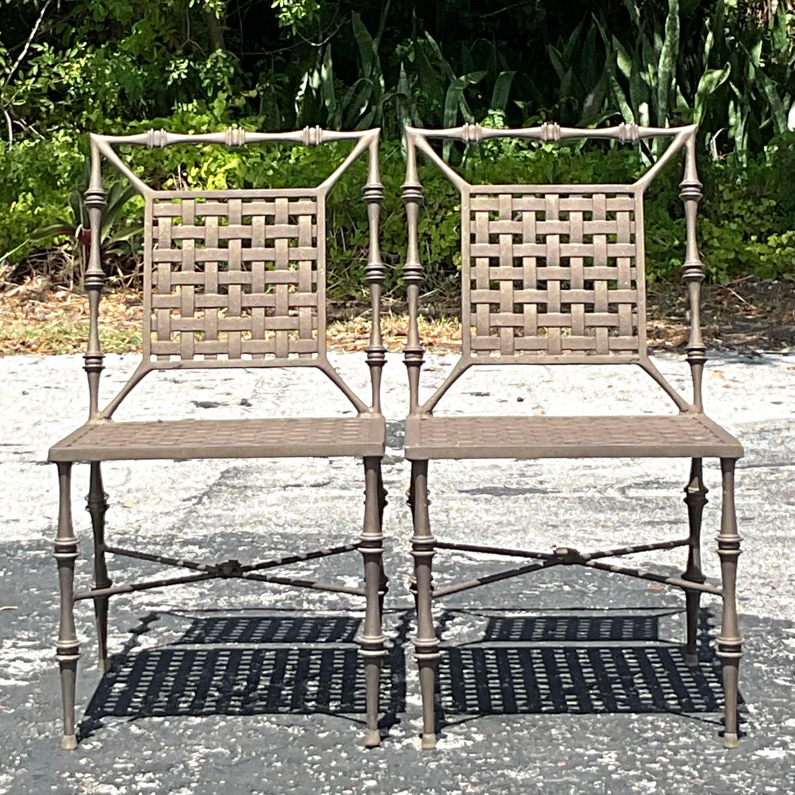 Set da pranzo per esterni in alluminio finto bambù vintage di Phyllis Morris in vendita 2