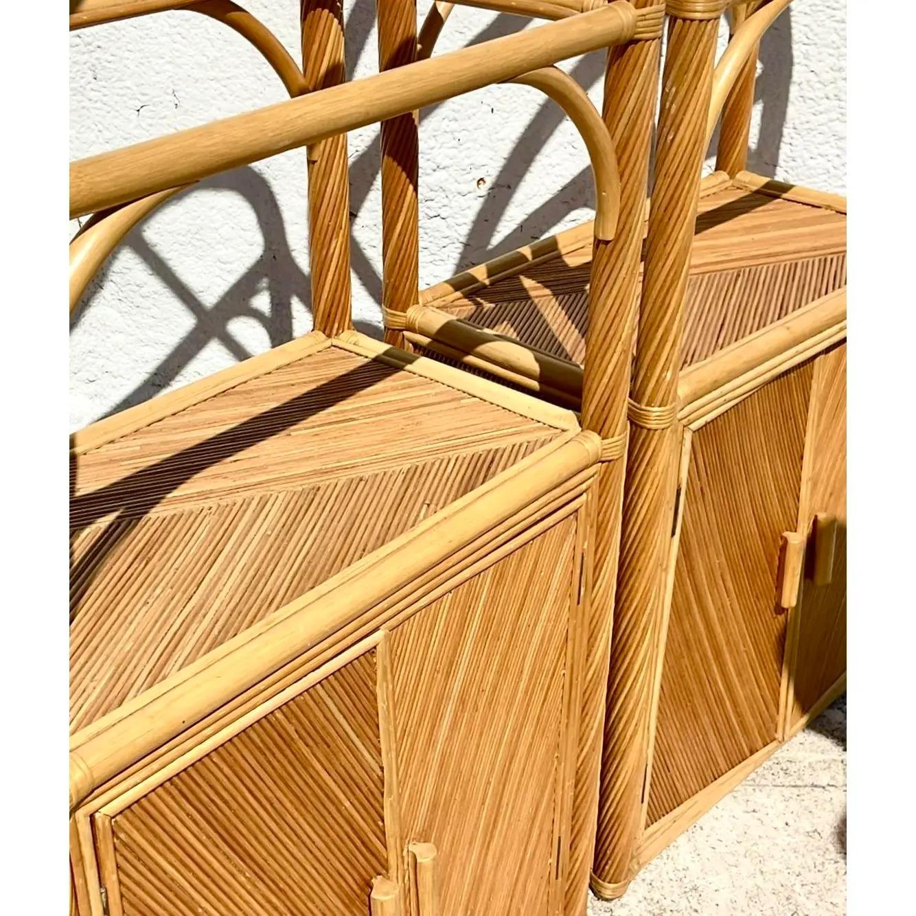 Vintage Coastal Arched Pencil Reed Etagere, a Pair In Good Condition In west palm beach, FL