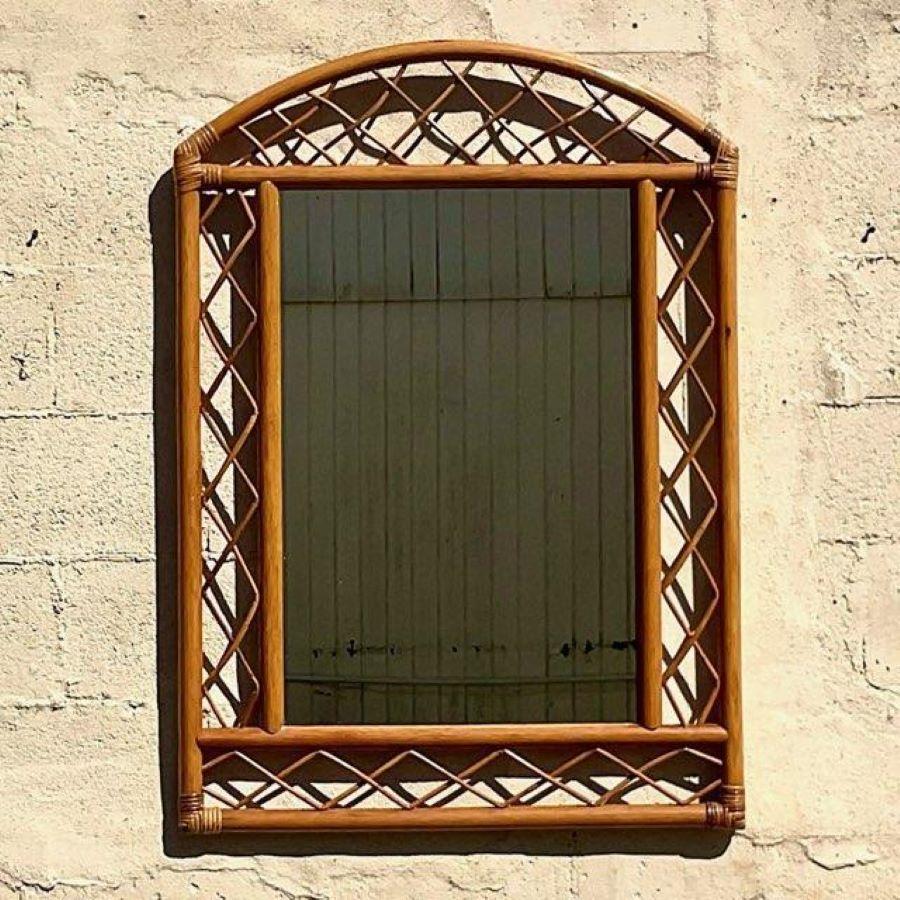Vintage Coastal Arched Rattan Trellis Wall Mirror In Good Condition For Sale In west palm beach, FL