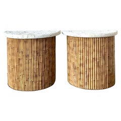 Console Demilune vintage en bambou avec plateaux en coquina - Une paire