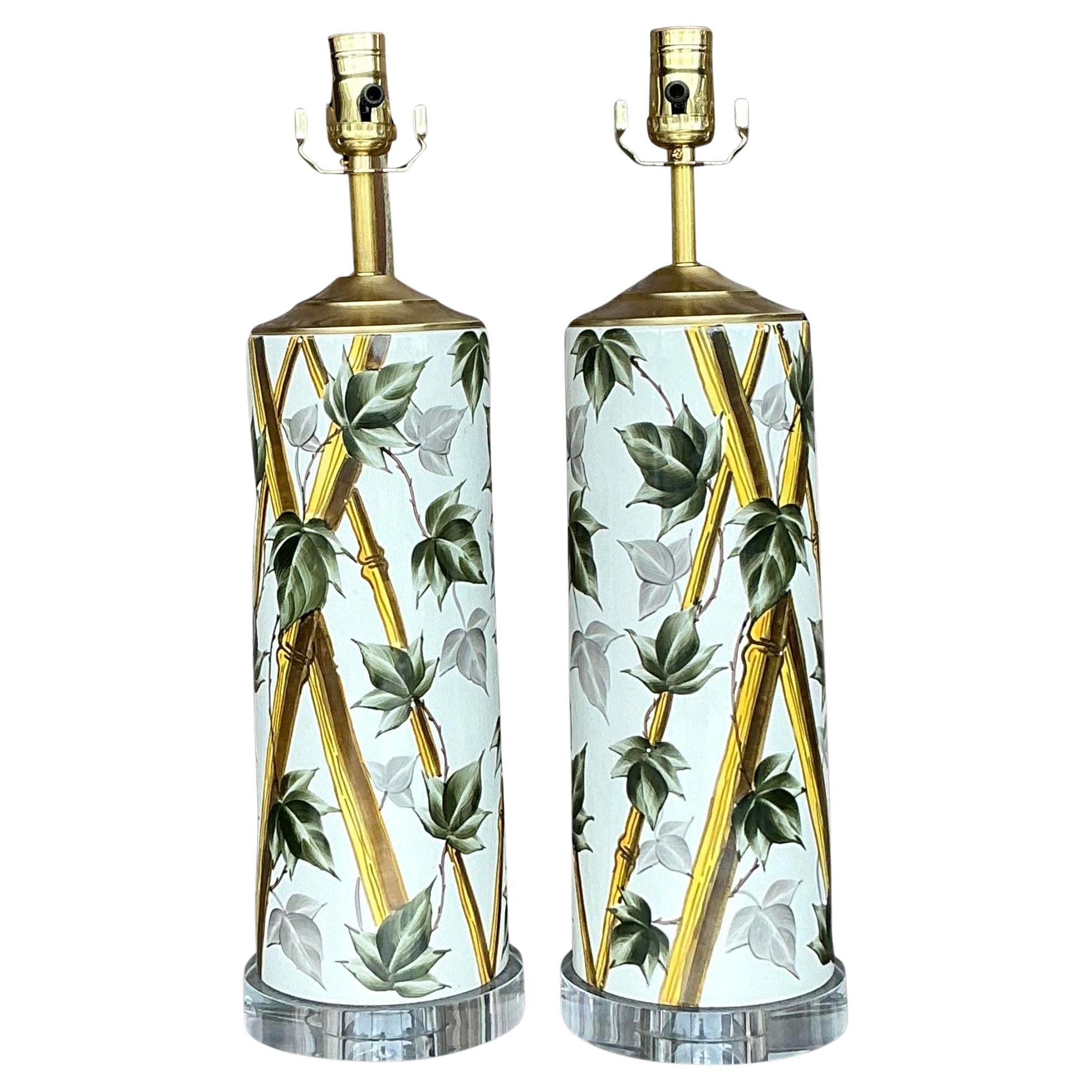Vintage Coastal Bambus Weinreben glasierte Keramiklampen - ein Paar