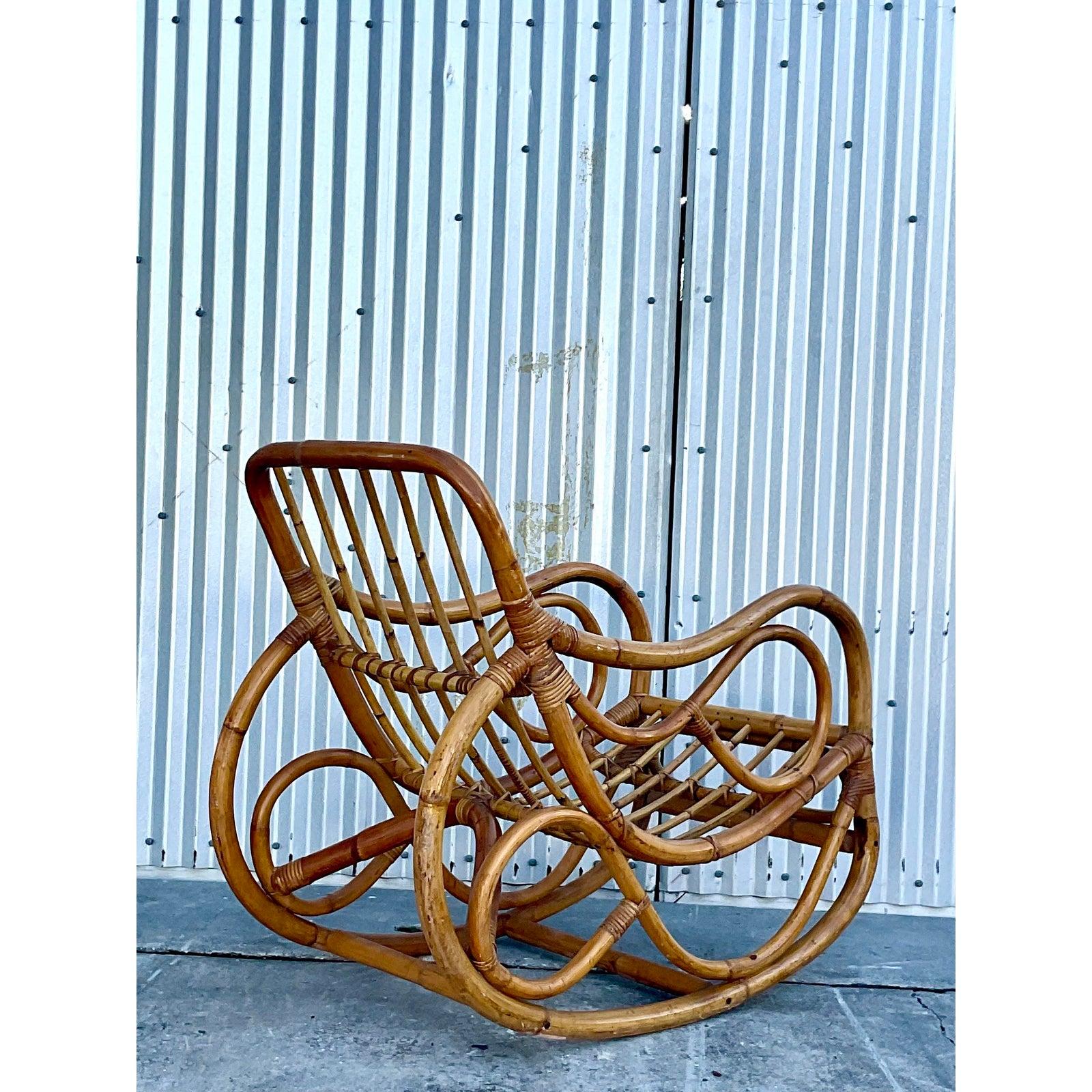 Rocking Chair aus gebogenem Bambus mit Coastal-Muster (Philippinisch) im Angebot