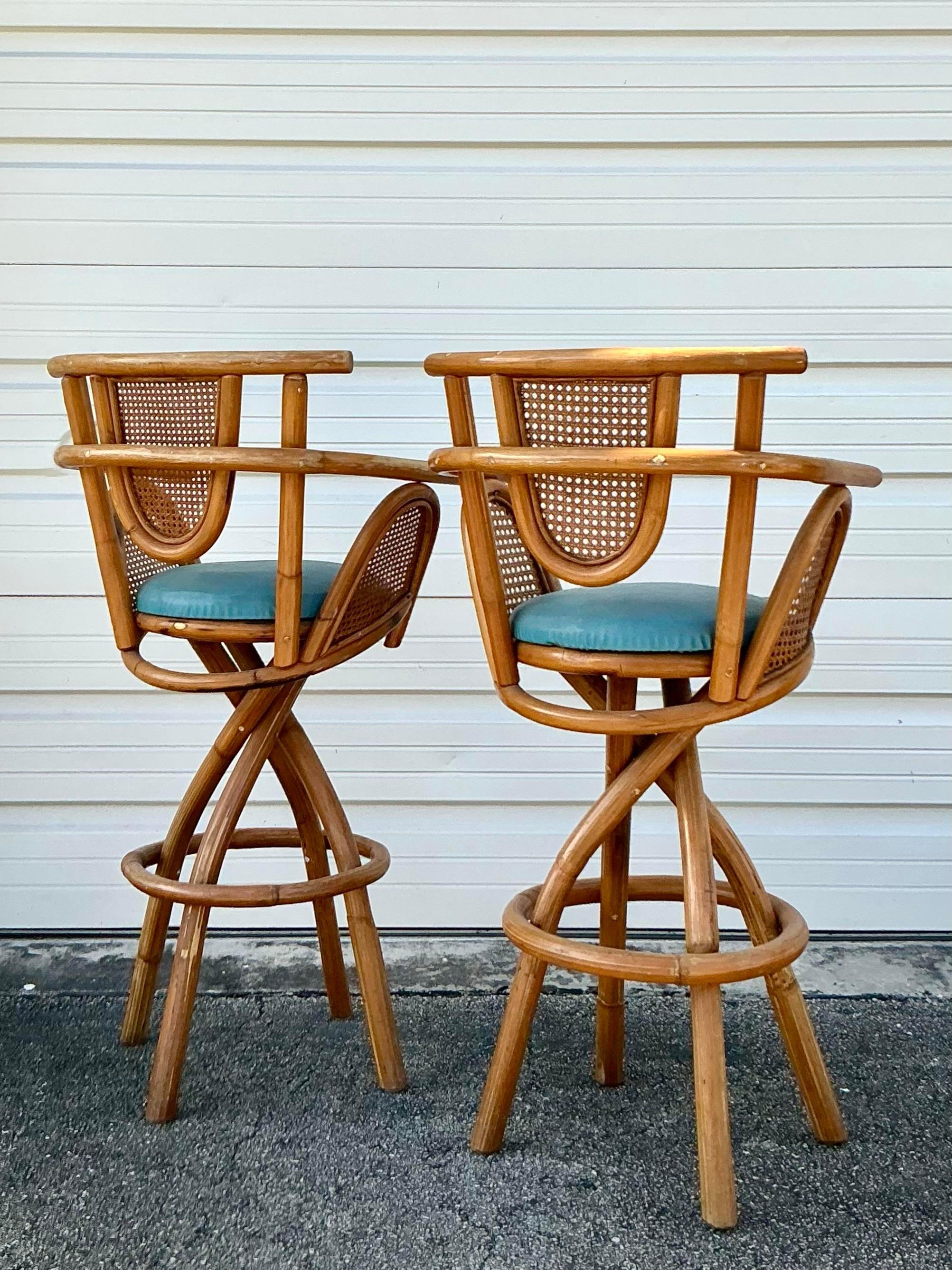 Sgabelli da bar in rattan piegato Vintage By - Set di 2 in vendita 1