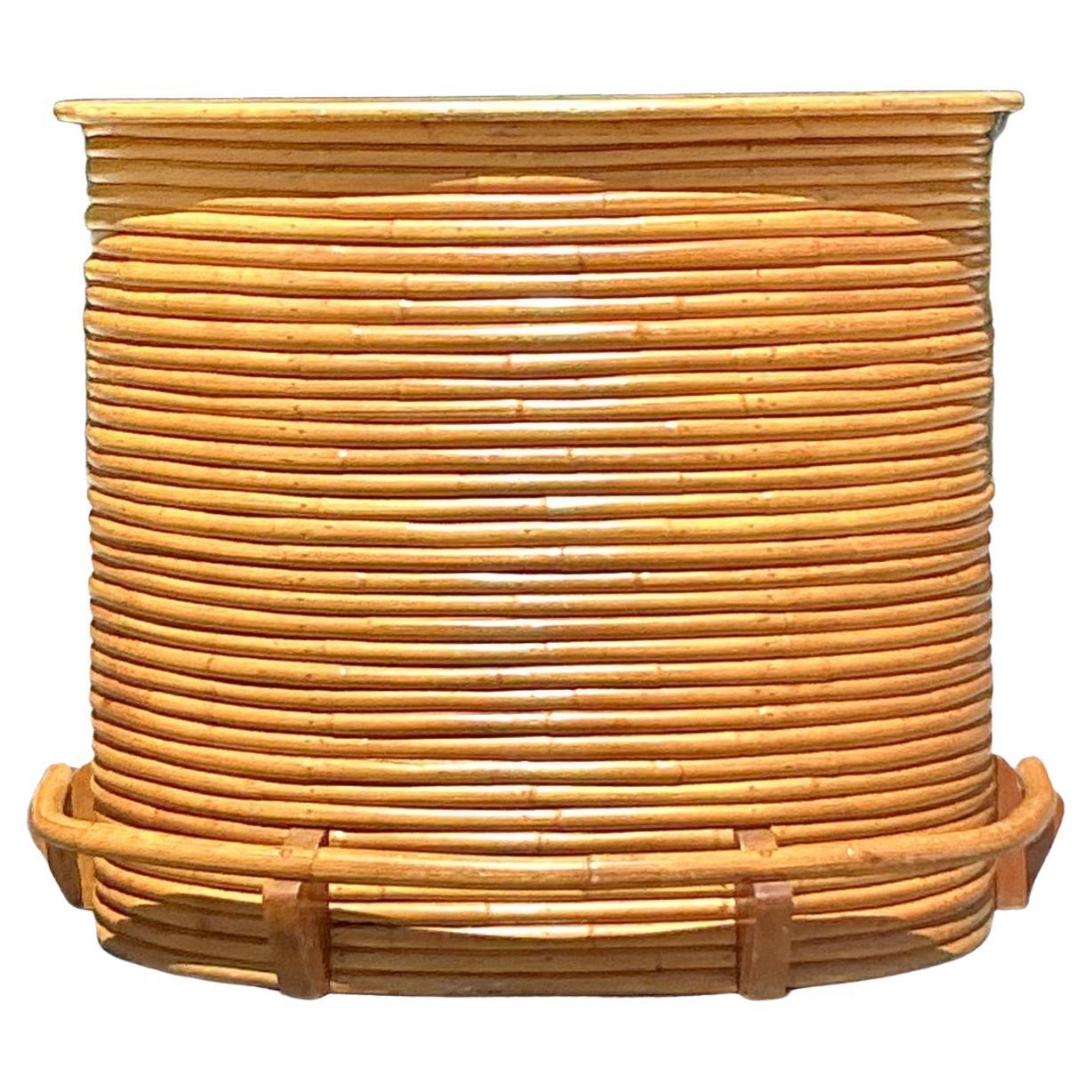 Vintage Coastal Bent Rattan Dry Bar d'après Frankl