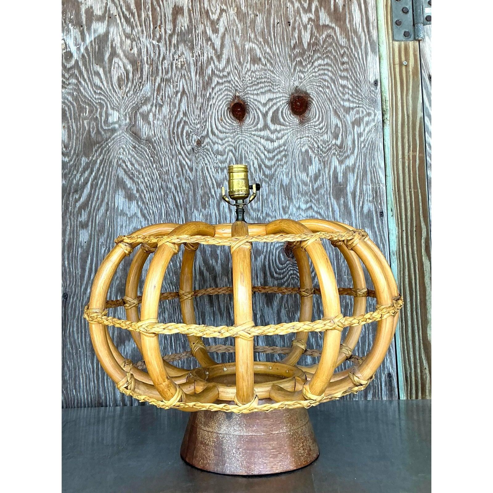 Métal Lampe vintage en rotin courbé en vente