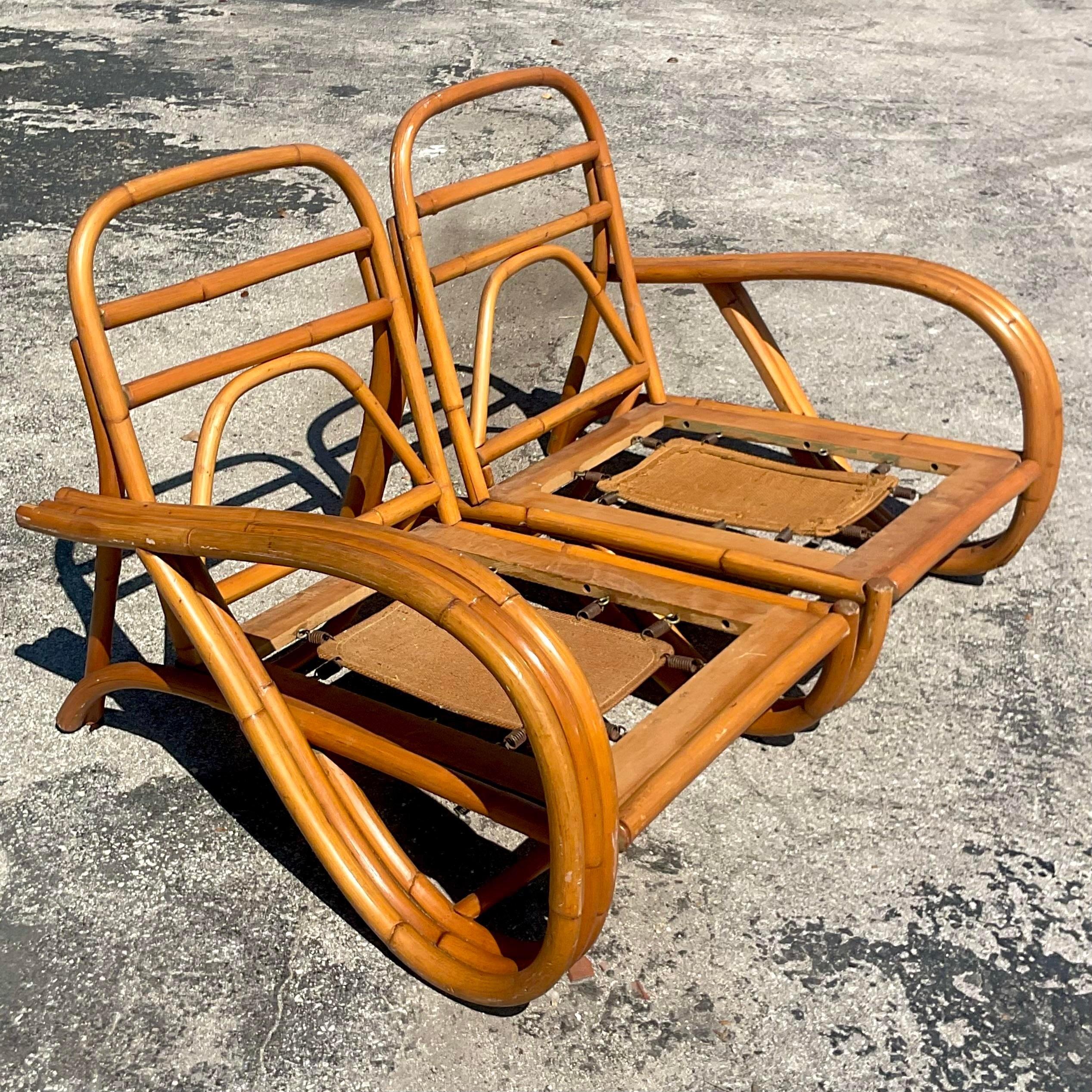 Loveseat Coastal Bent Rattan Loop Vintage Bon état - En vente à west palm beach, FL