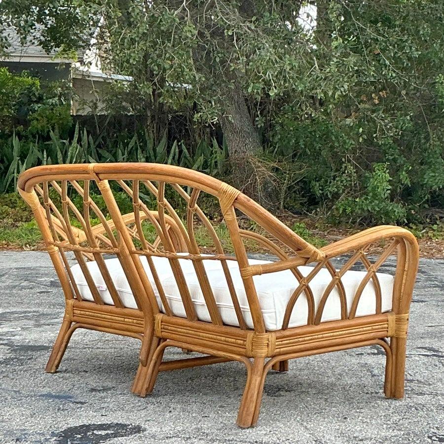 Gebogener Rattan-Liegesessel im Küstenstil (20. Jahrhundert) im Angebot
