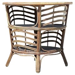 Mesa auxiliar vintage costera de ratán curvado